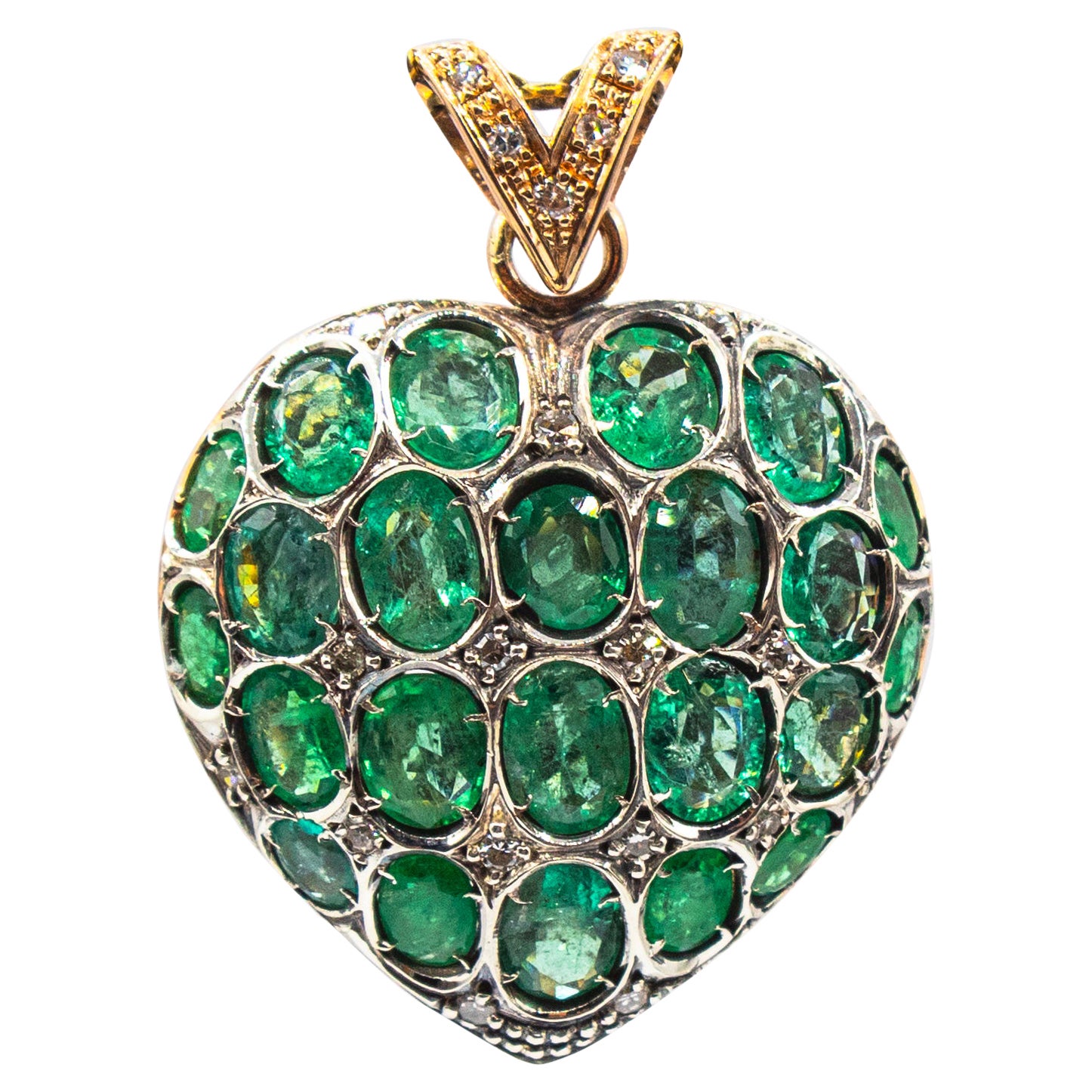 Art Nouveau Style Weißer Diamant Ovalschliff Smaragd Gelbgold "Herz"-Anhänger
