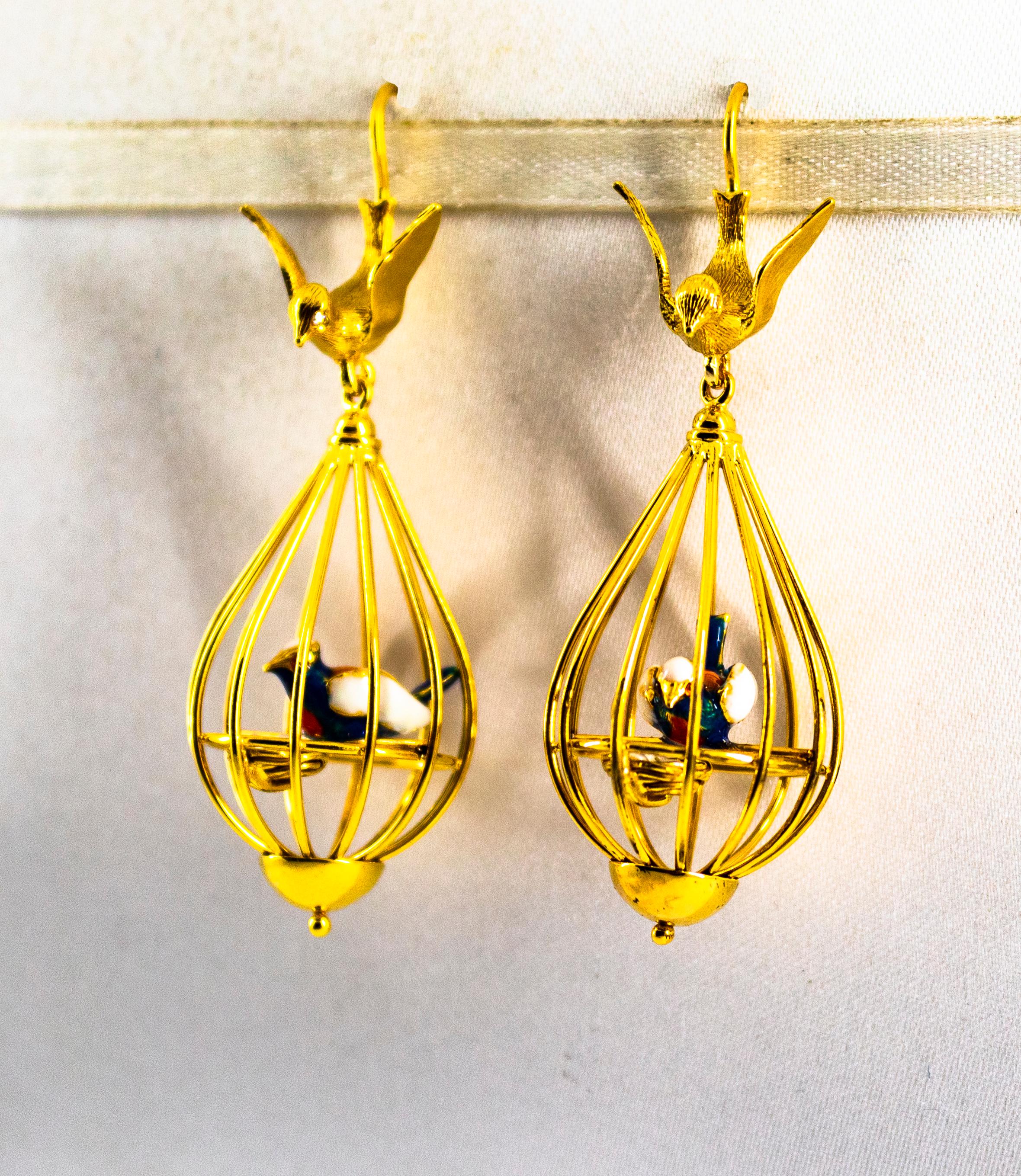 For any problems related to some materials contained in the items that do not allow shipping, please contact the seller with a private message to solve the problem.
We can ship every piece of our 1stdibs catalog worldwide.

These Stud Earrings are