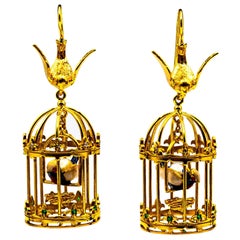 Boucles d'oreilles "cage d'oiseau" en or jaune, diamant blanc, perle tsavorite, style Art Nouveau