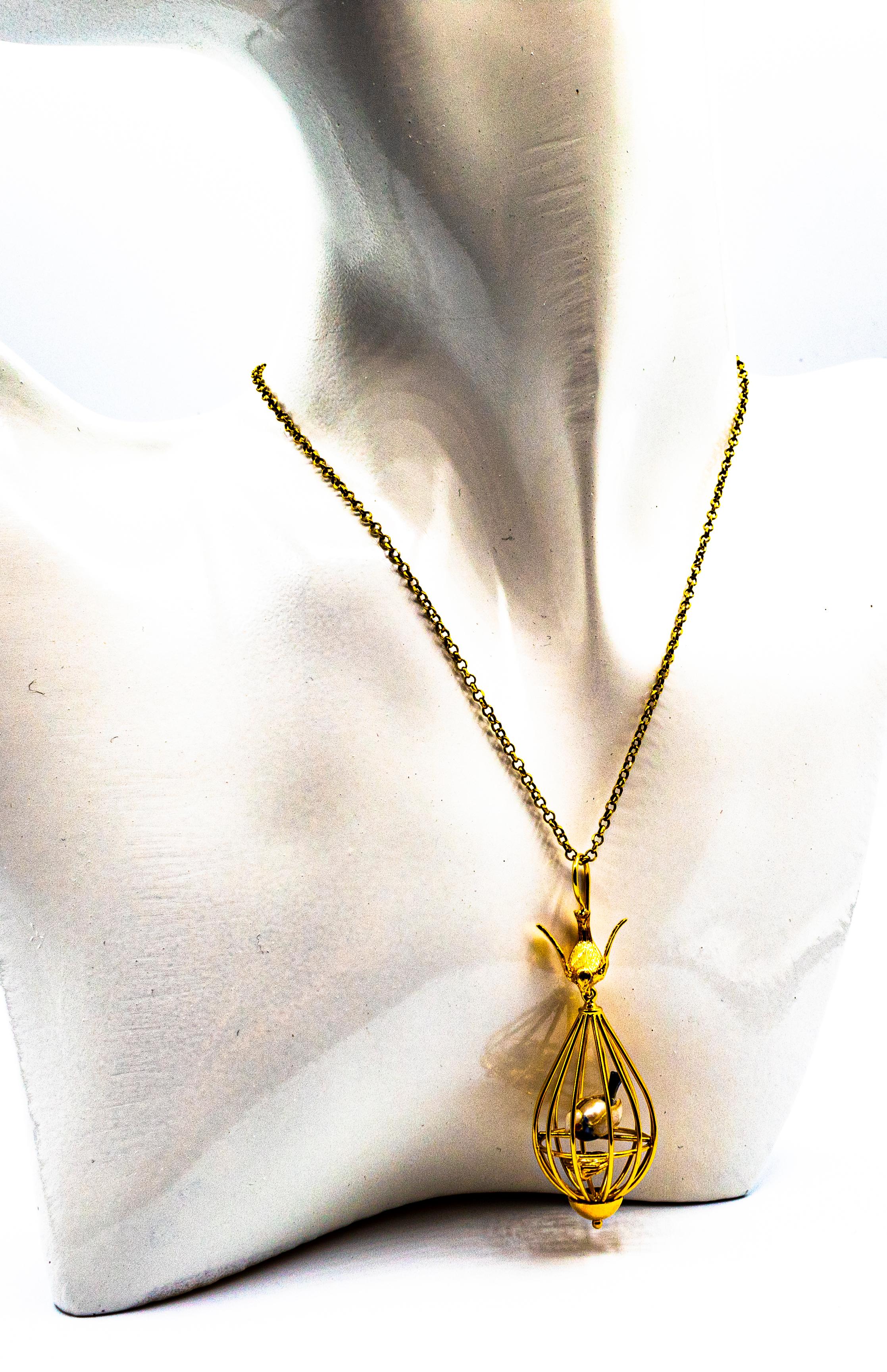 Collier pendentif « Birdcage » de style Art Nouveau en or jaune avec diamants blancs et perles Neuf - En vente à Naples, IT