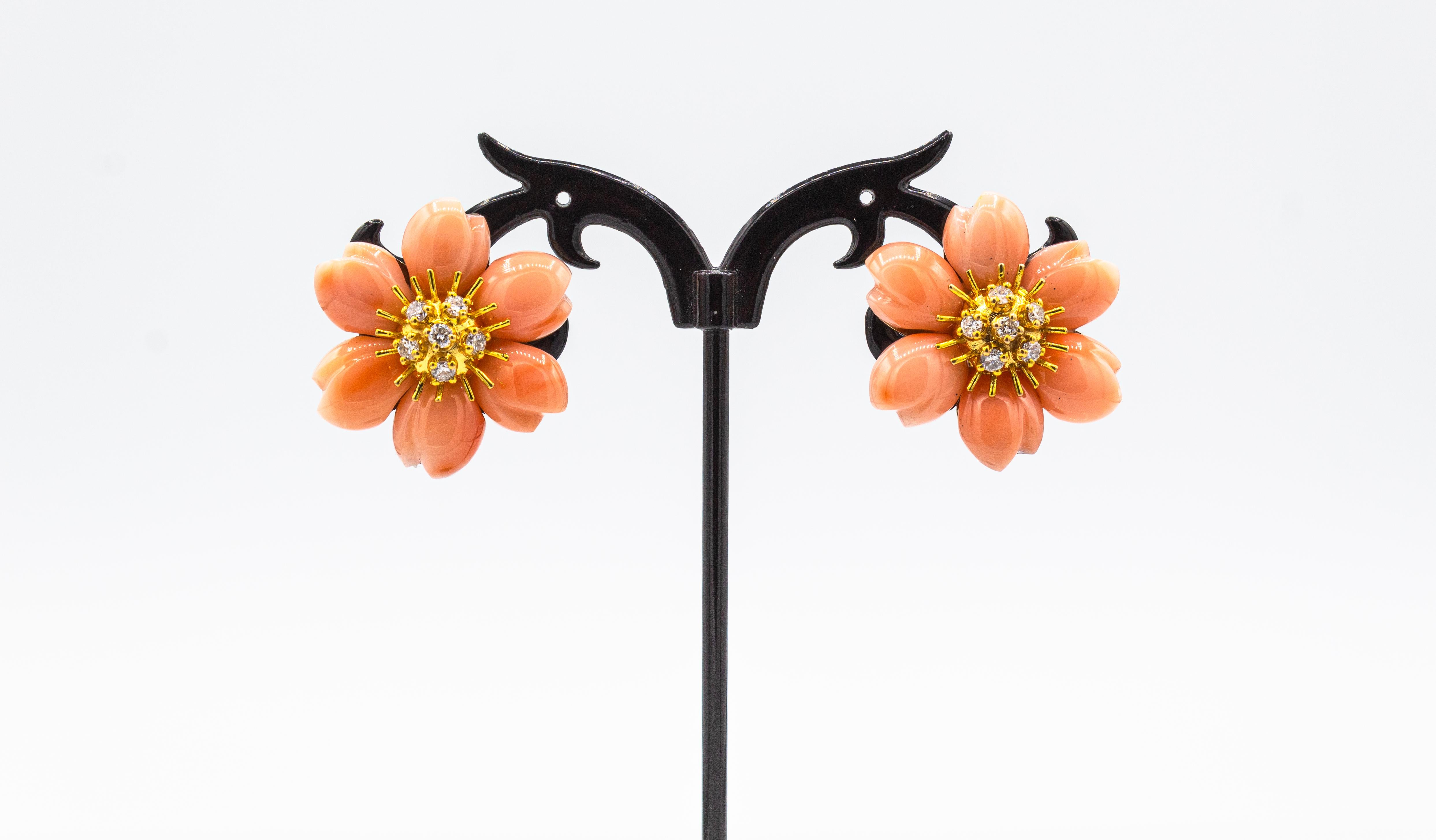 Women's or Men's Art Nouveau Style White Diamond Pink Coral Yellow Gold Flowers Clip-On Earrings For Sale