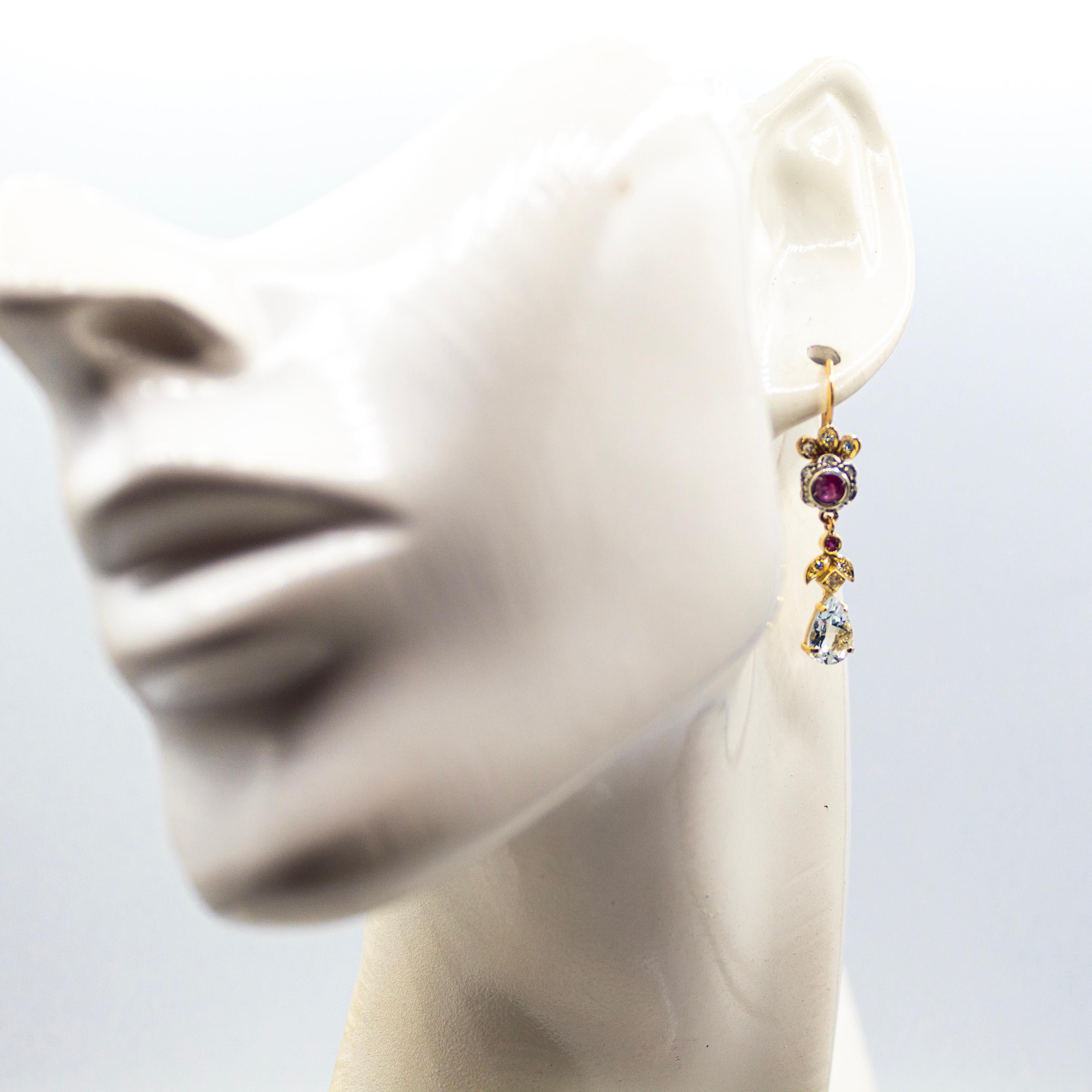 da uomo o donna Orecchini a goccia in stile Art Nouveau in oro giallo con diamante bianco e rubino e acquamarina in vendita