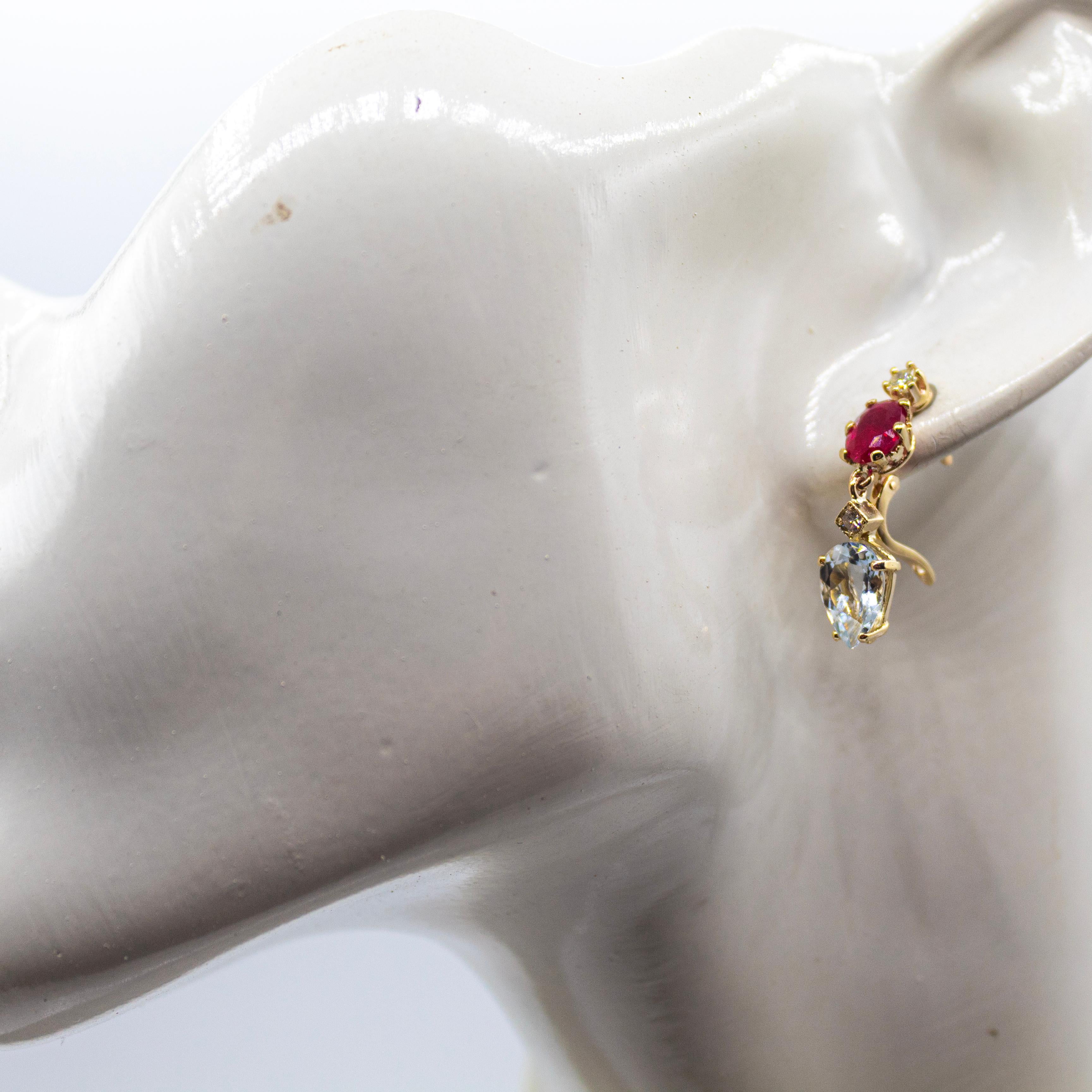 Orecchini a leva in oro giallo con diamante bianco, rubino e acquamarina in stile Art Nouveau in vendita 1