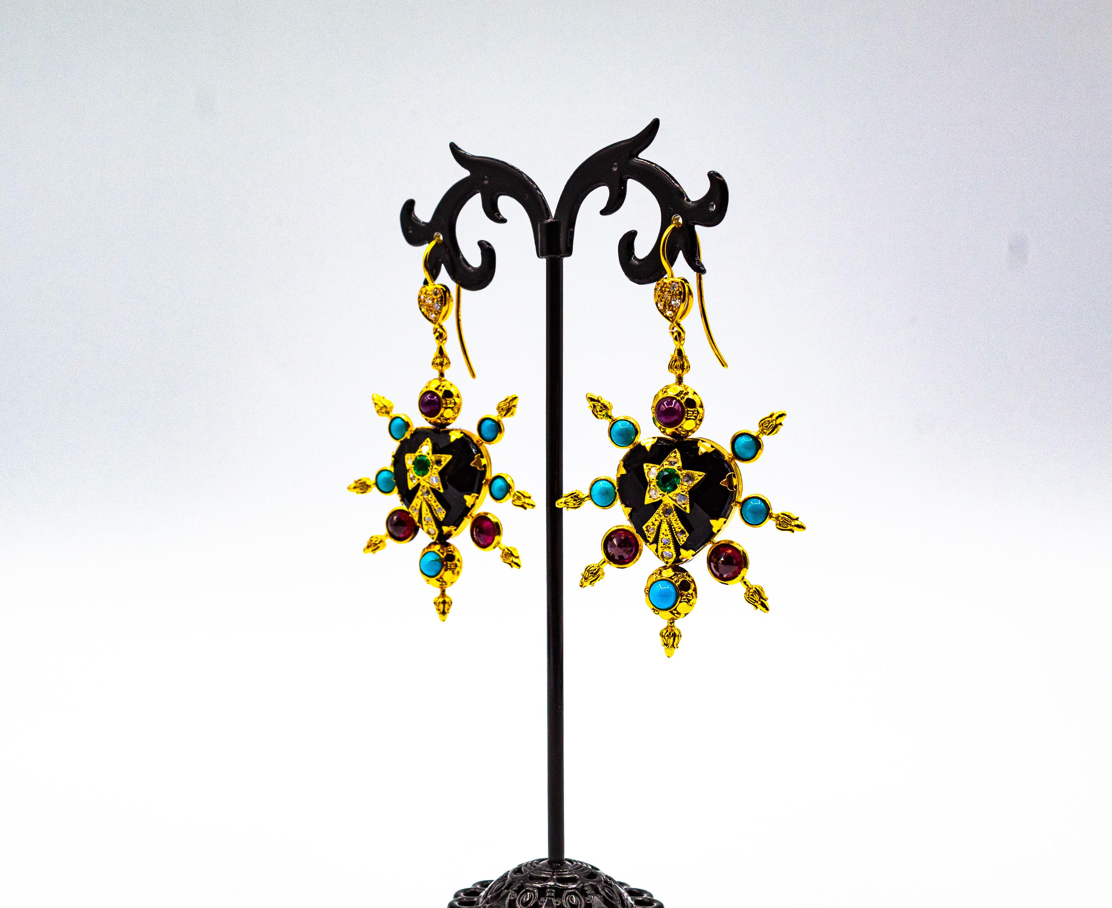 Boucles d'oreilles en or jaune de style Art Nouveau avec diamants blancs, rubis, émeraudes, onyx et turquoises en vente 1