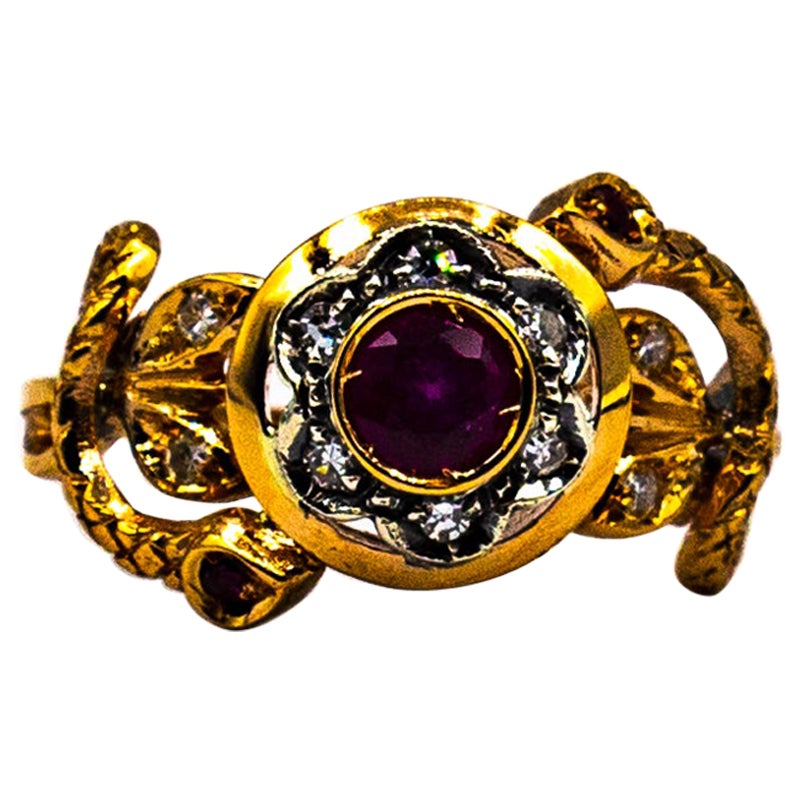 Anillo de cóctel de oro amarillo con diamante rubí de talla europea blanca de estilo Art Nouveau