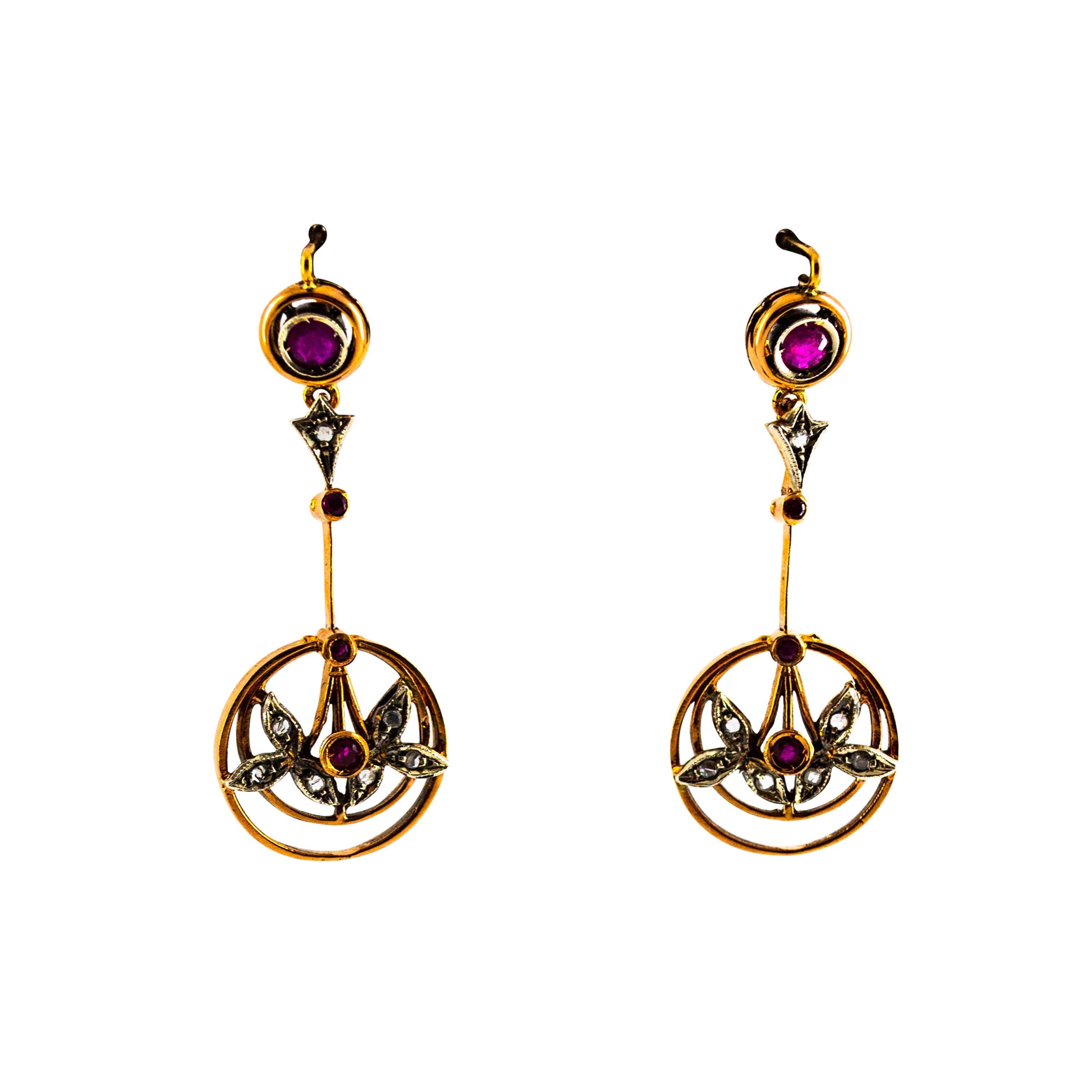 Boucles d'oreilles à levier en or jaune et rubis avec diamants blancs taille rose de style Art nouveau