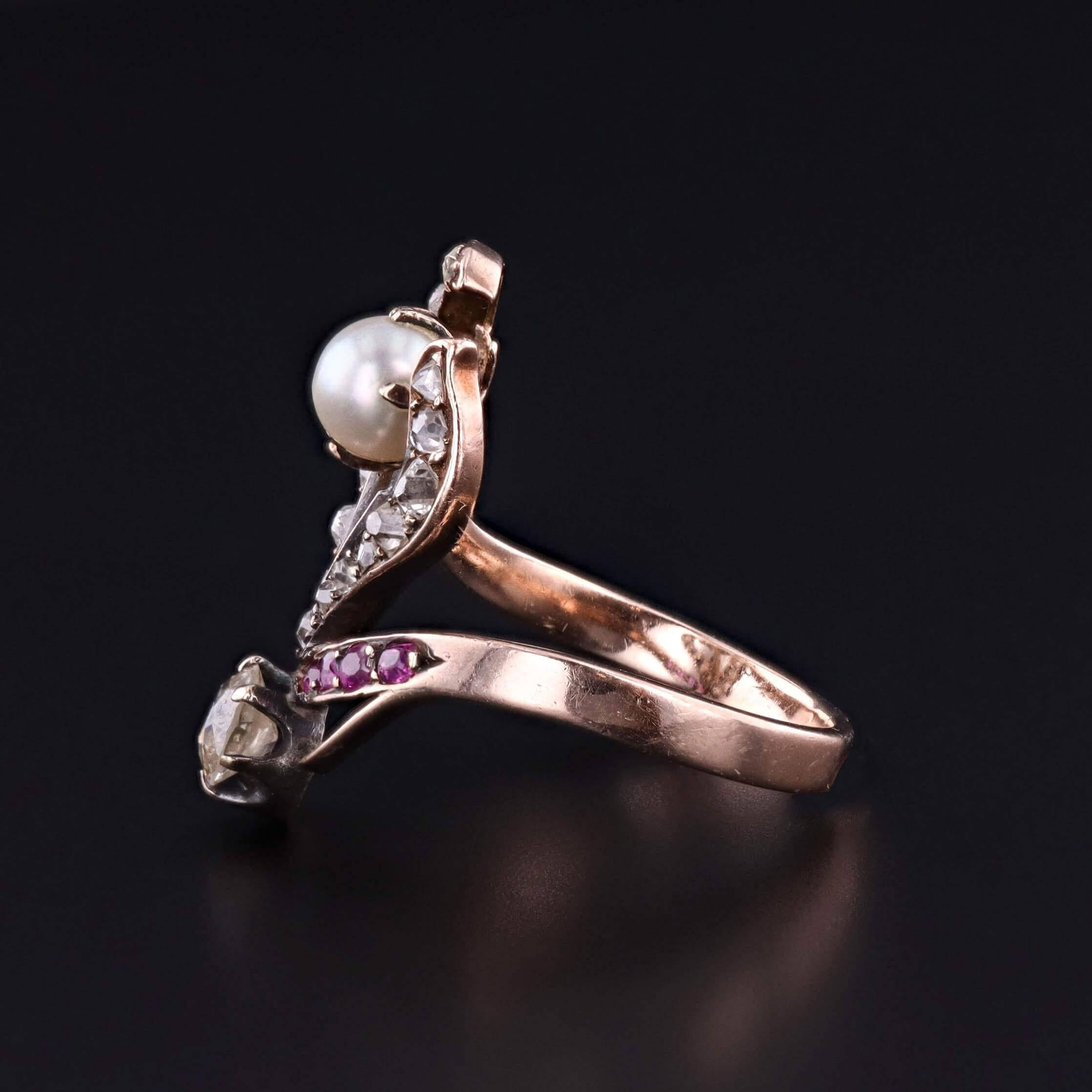Art nouveau Bague Art Nouveau en or rose 10k avec fleur stylisée en vente