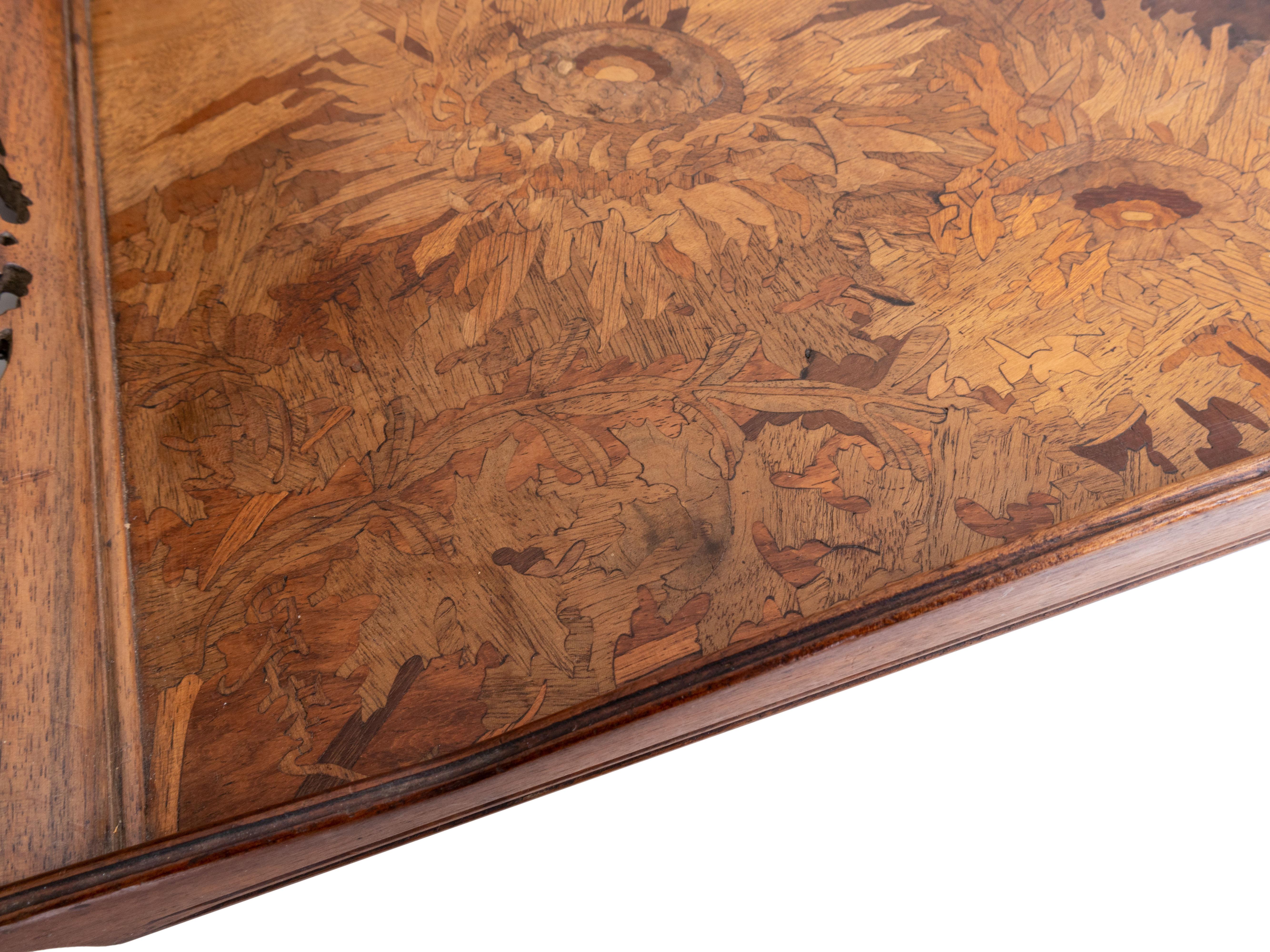 Art Nouveau Sunflower Tray by Gallé, 20th Century en venta 5