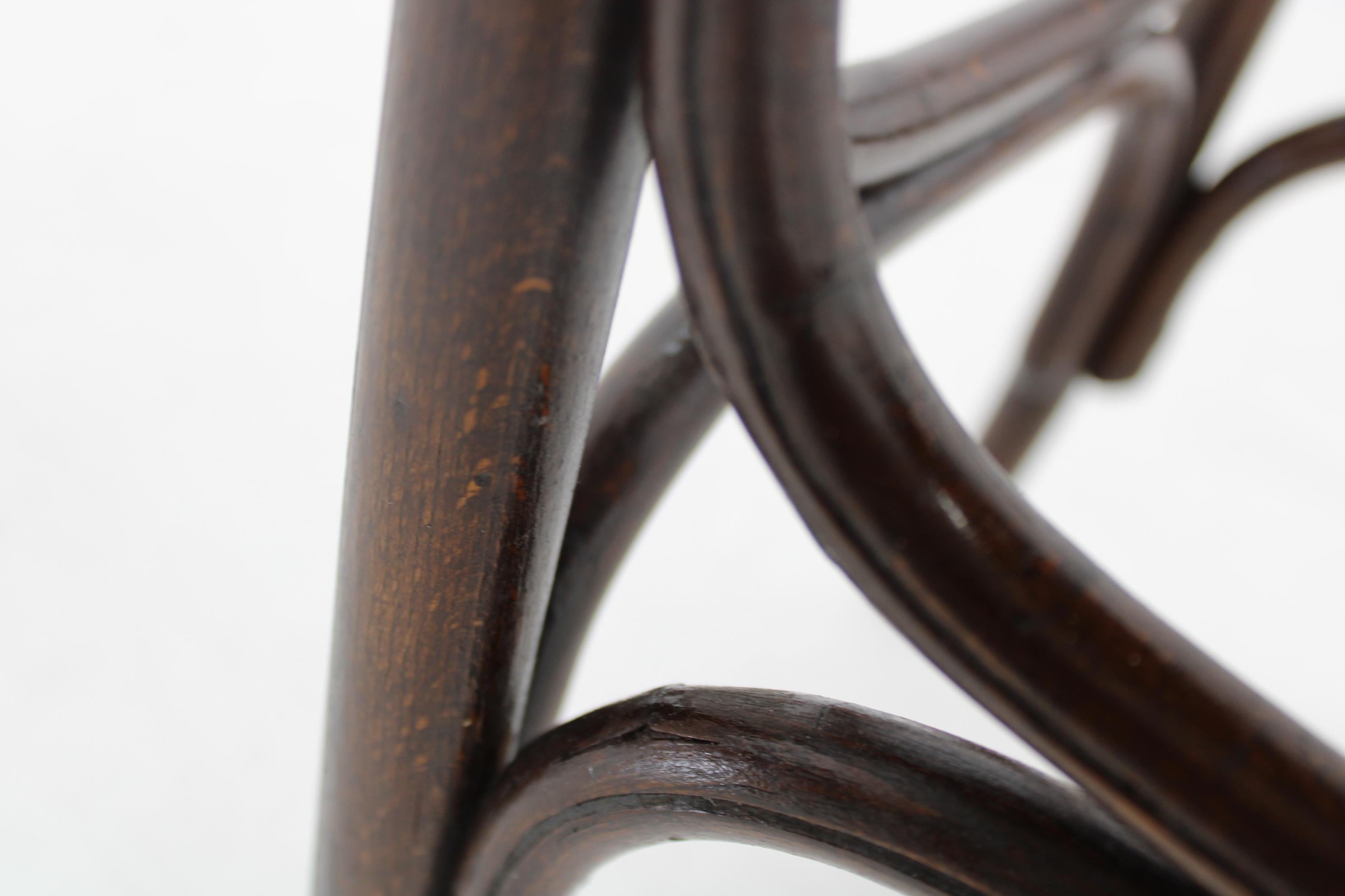 Art Nouveau Table Fischel Nr. 10, circa 1910, Style Thonet en vente 2