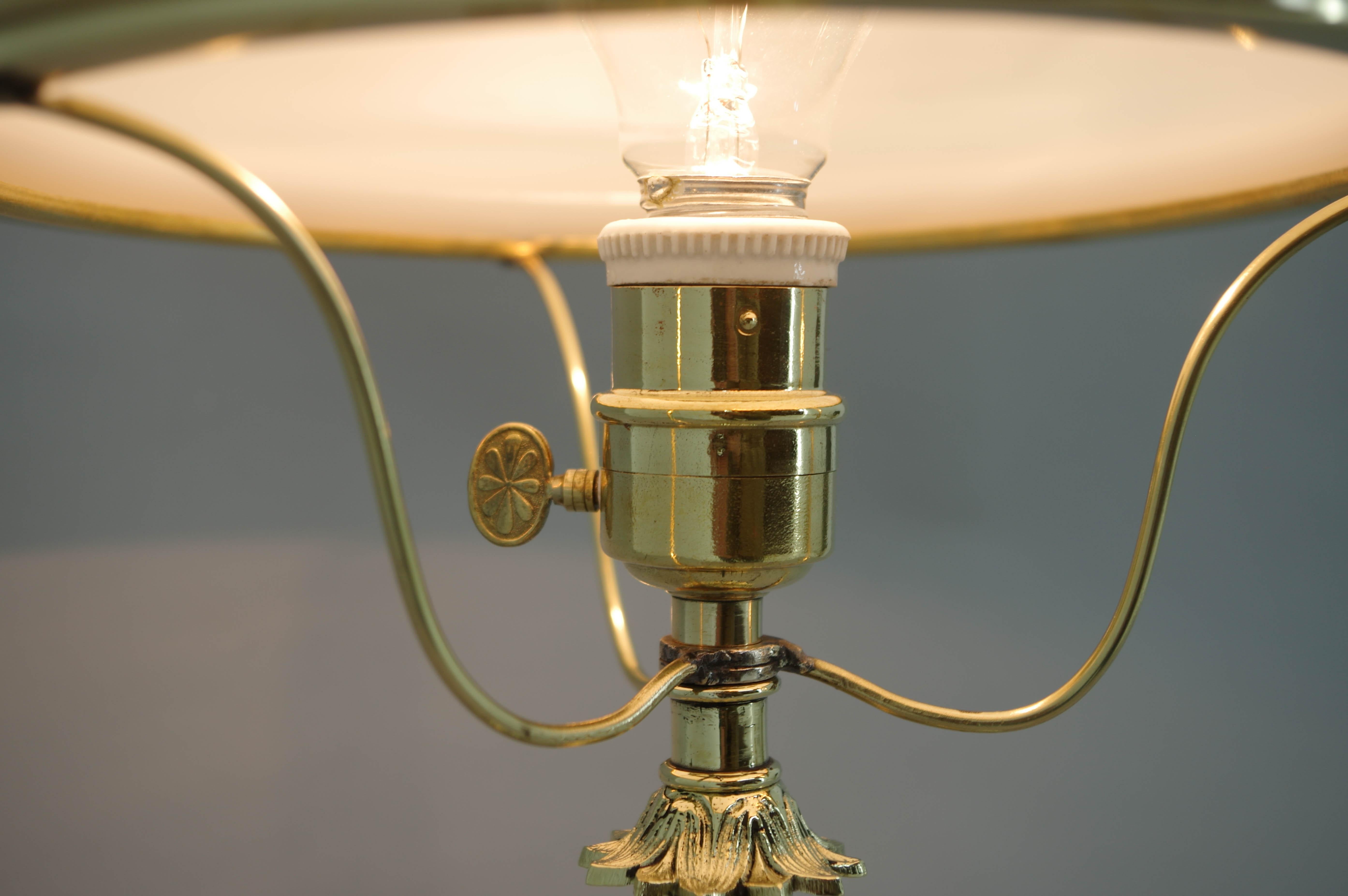 Lampe de table Art Nouveau, années 1910, restaurée Bon état - En vente à Praha, CZ