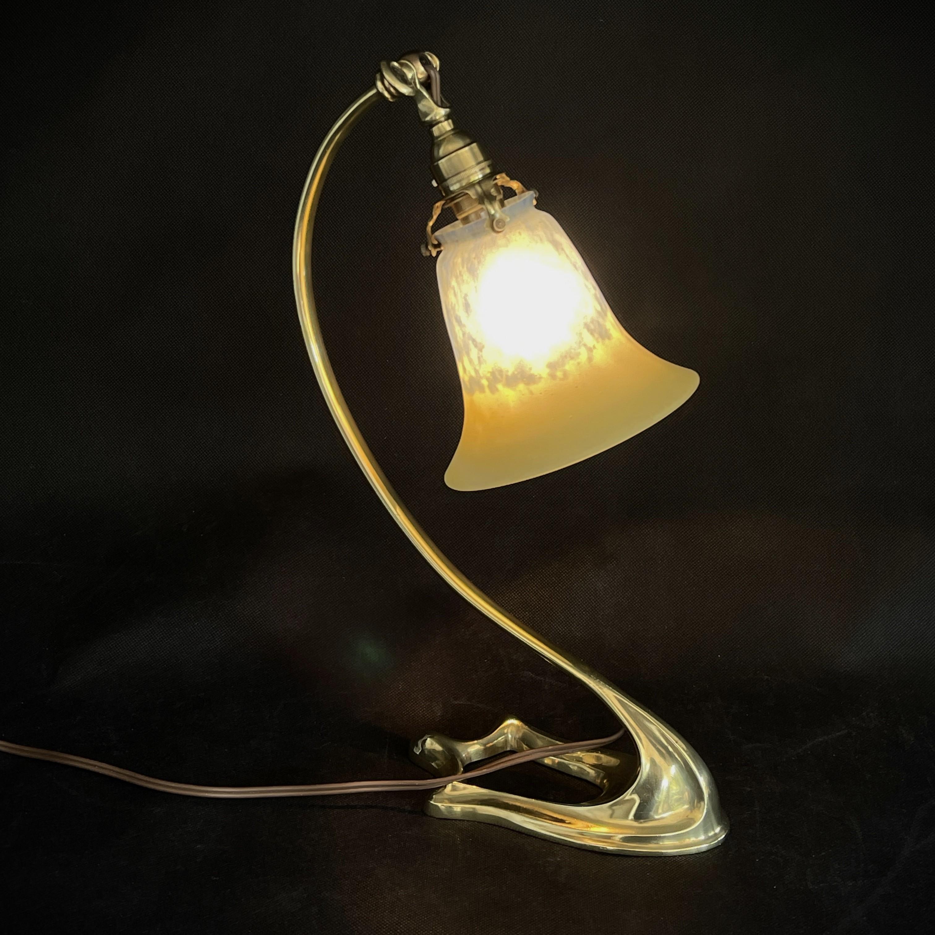 Art Nouveau Table Lamp Bronze Daum Nancy Pate de Verre Glass, 1900s 4