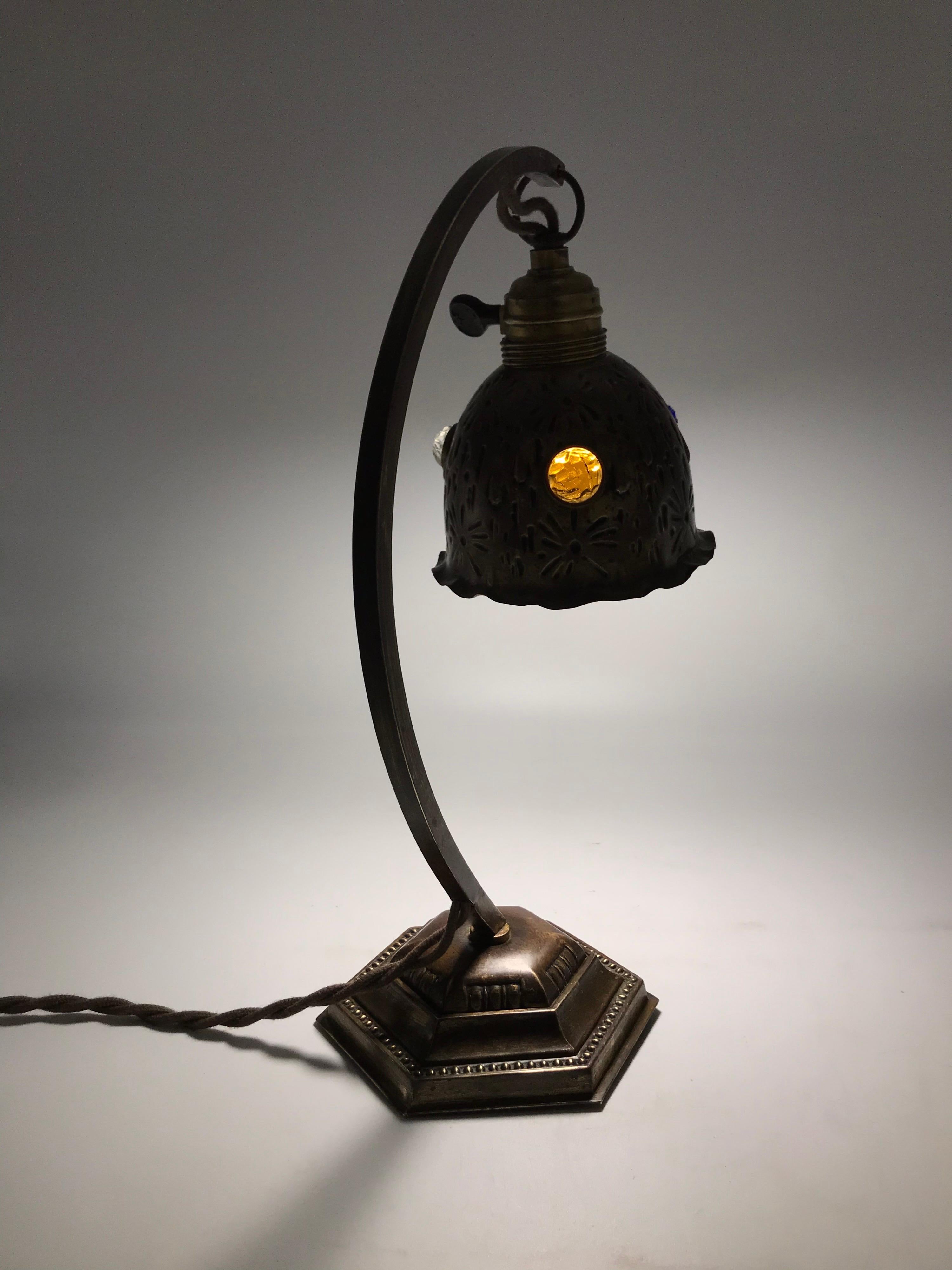 Art Nouveau Table Lamp from the 1920s in Copper and Brass 2