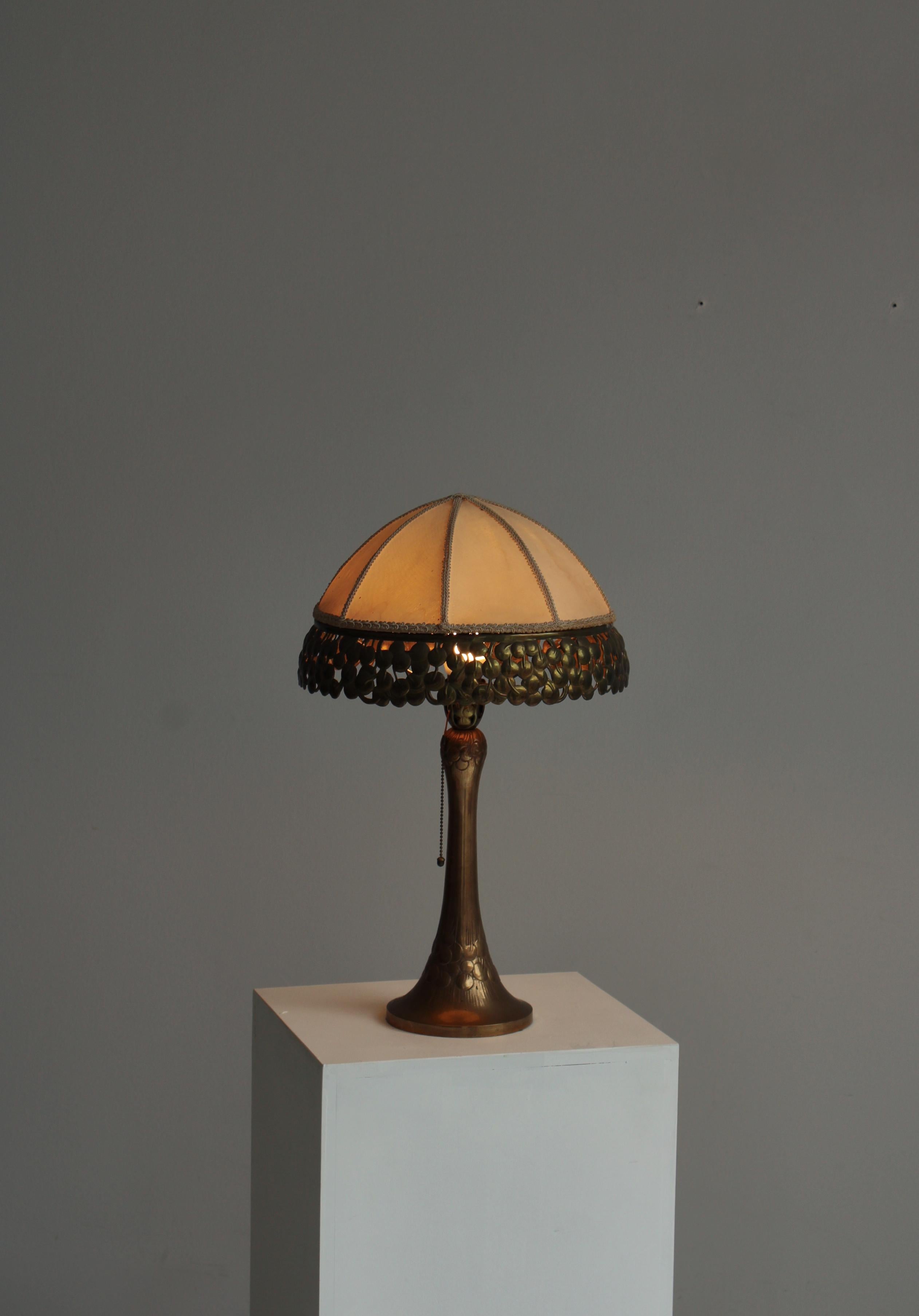 Danish Art Nouveau Table Lamp in Brass with Floral Motifs, Mogens Ballin, 1919, Denmark