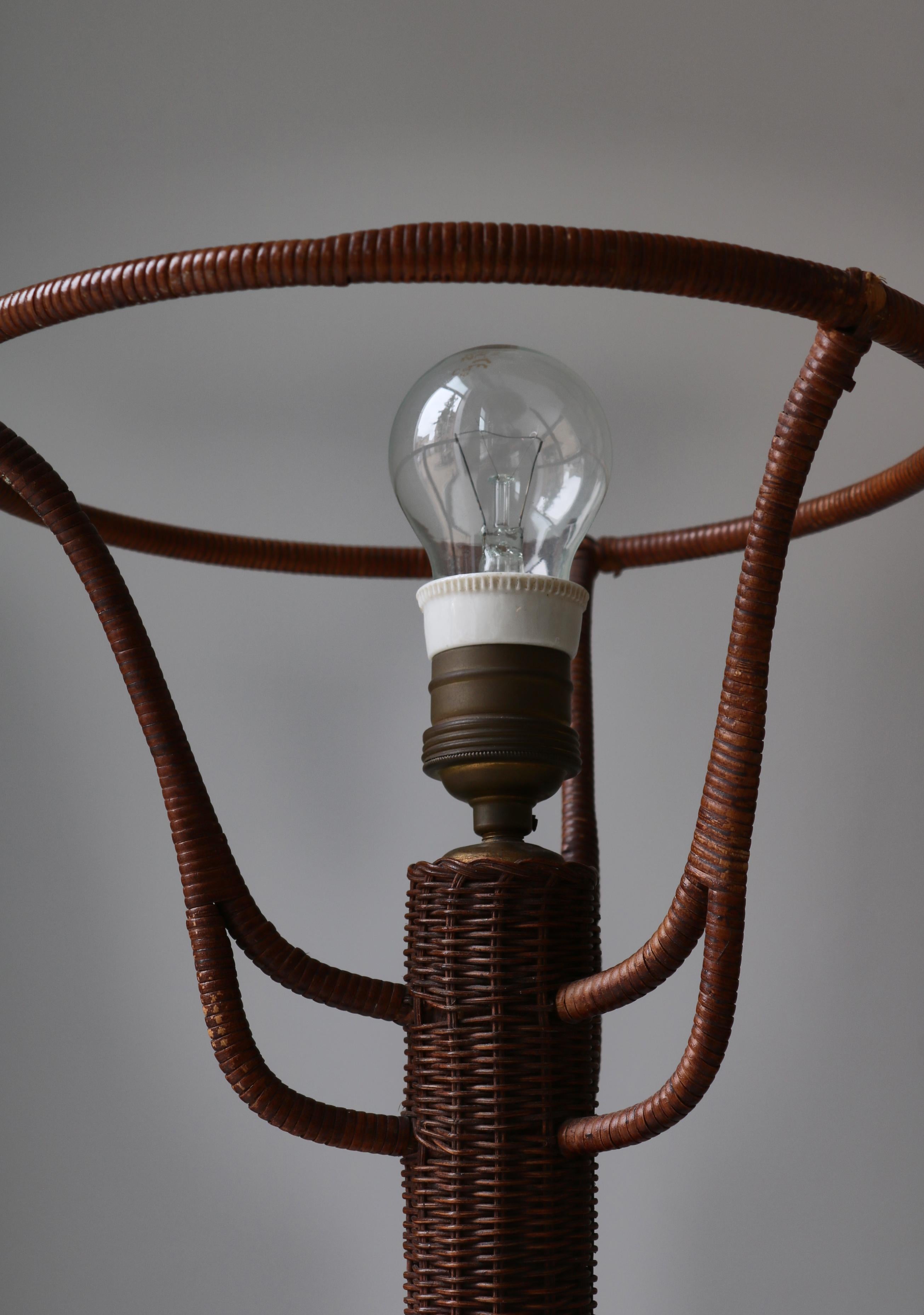 Lampada da tavolo Art Nouveau in rattan di Lund & Lawerentz, Danimarca, anni '30 in vendita 4
