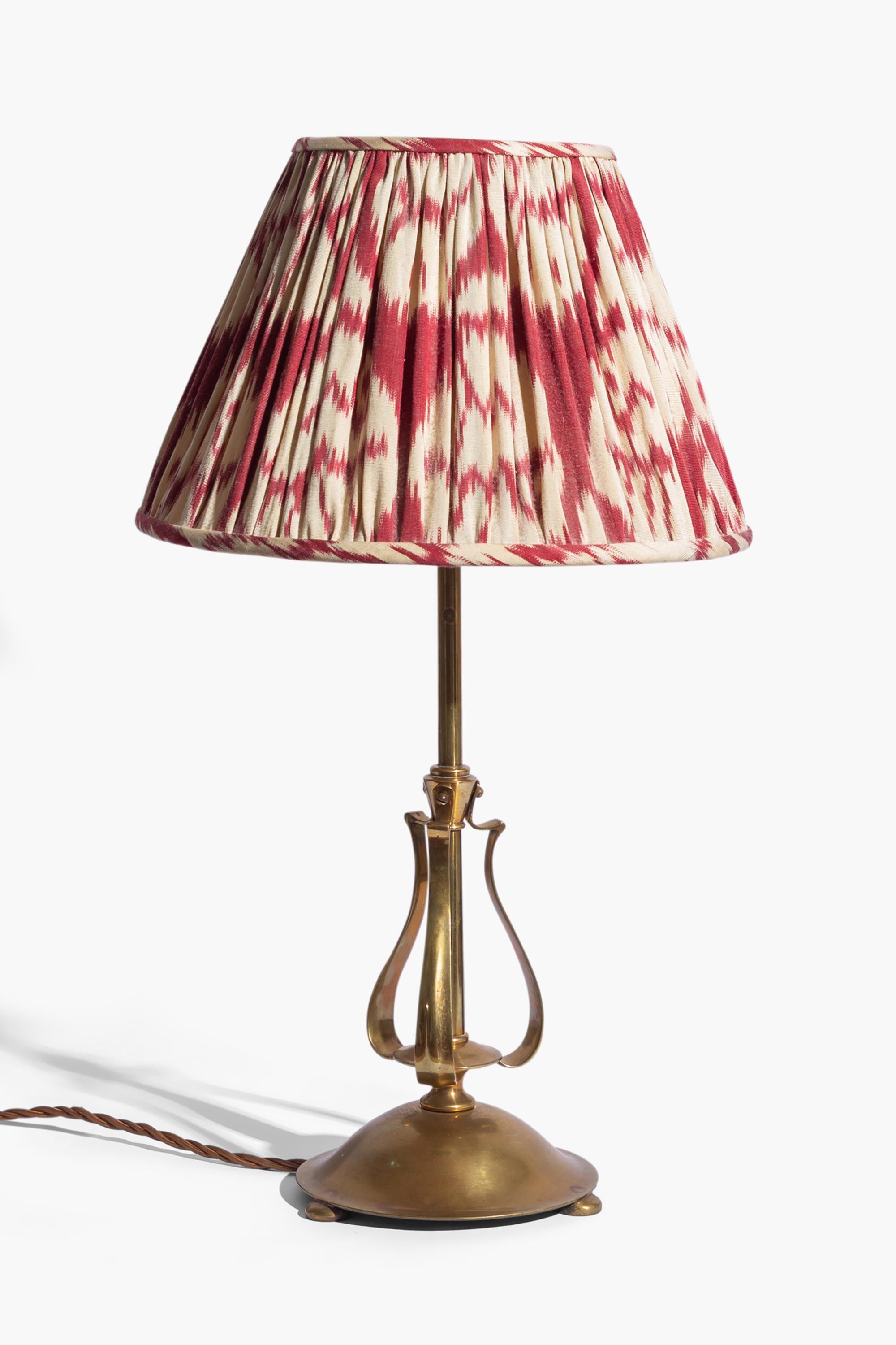 Anglais Lampe de table Art Nouveau à la manière de Was Benson en vente