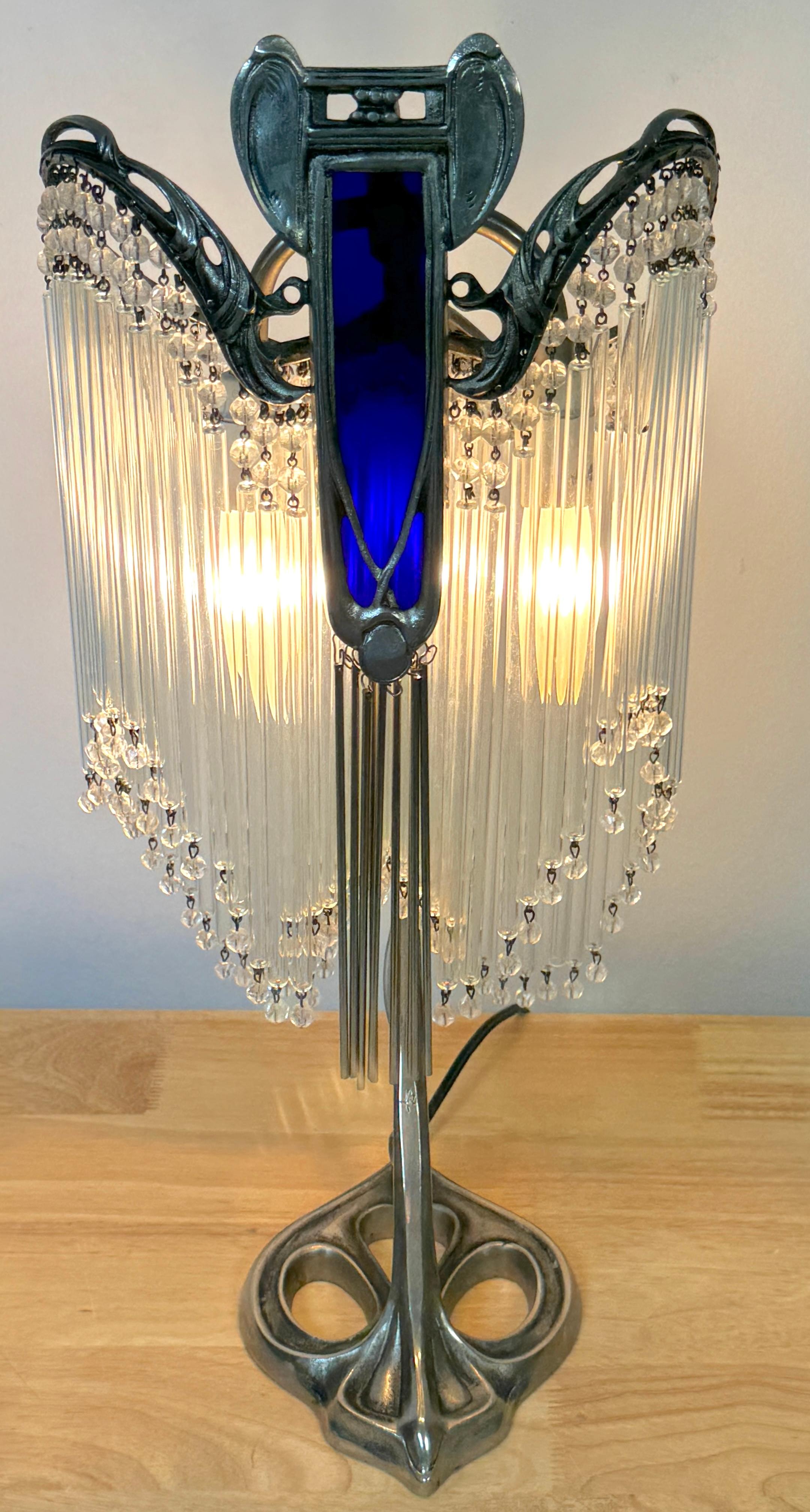 Lampe de table Art Nouveau dans le style de Hector Guimard, réparée 3