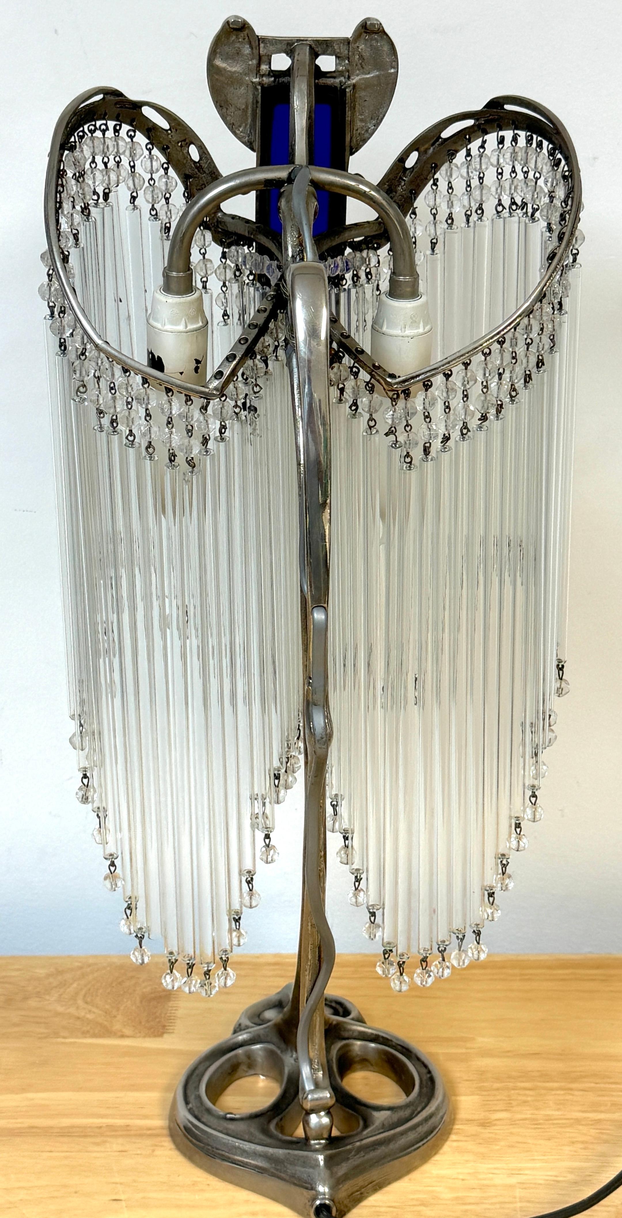 Lampe de table Art Nouveau dans le style de Hector Guimard, réparée État moyen à West Palm Beach, FL