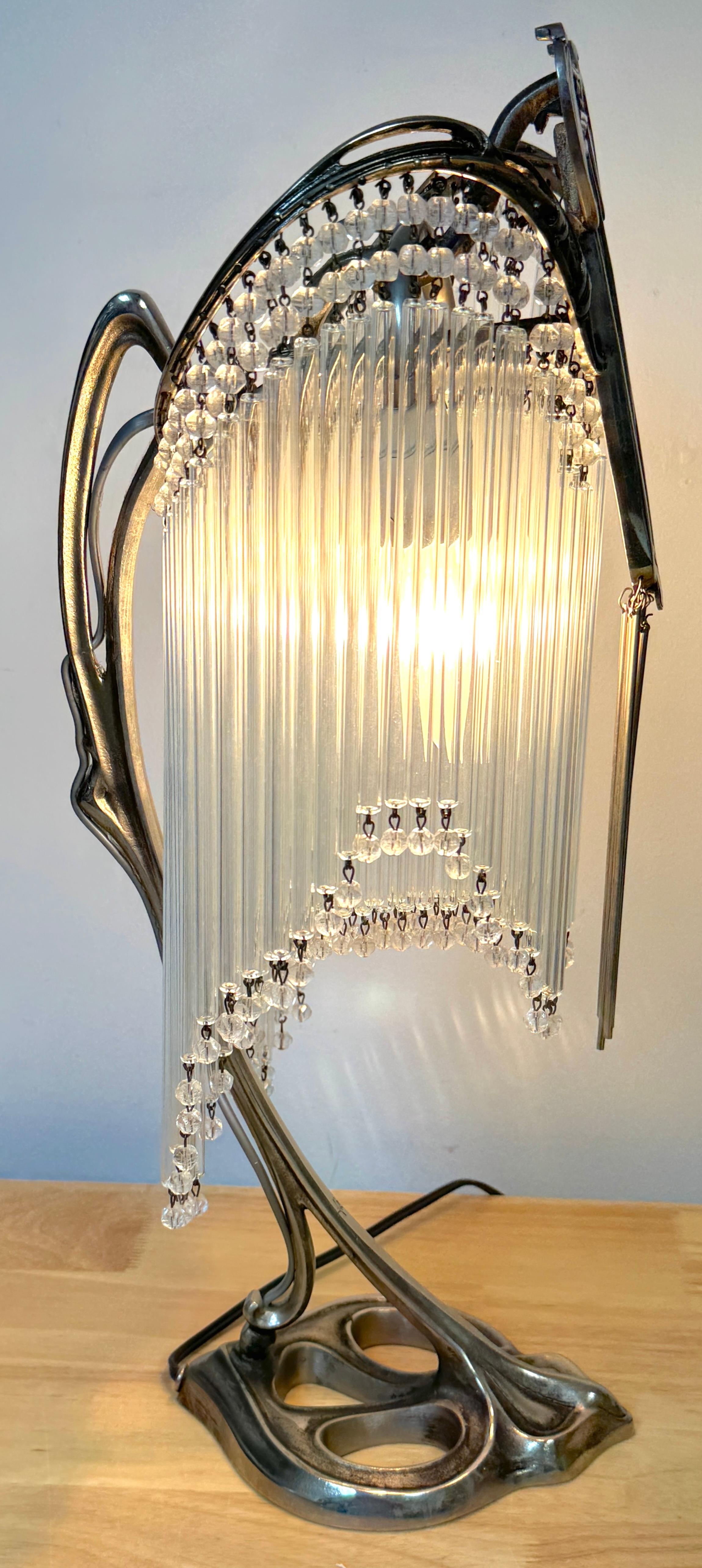 Lampe de table Art Nouveau dans le style de Hector Guimard, réparée 2