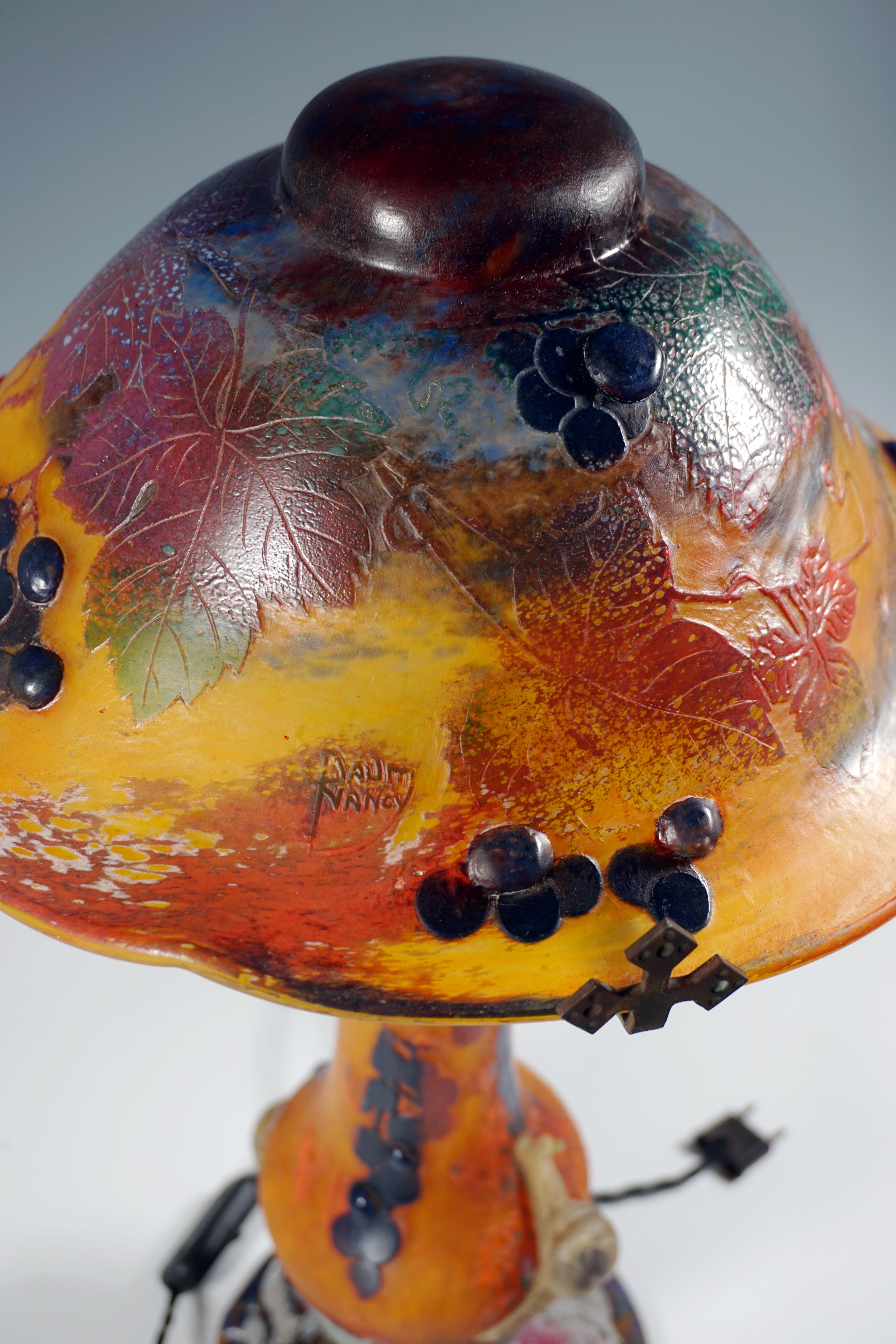 Lampada da tavolo Art Nouveau 'Vignes Et Escargots', Daum Nancy, Francia, Circa 1905 in vendita 6