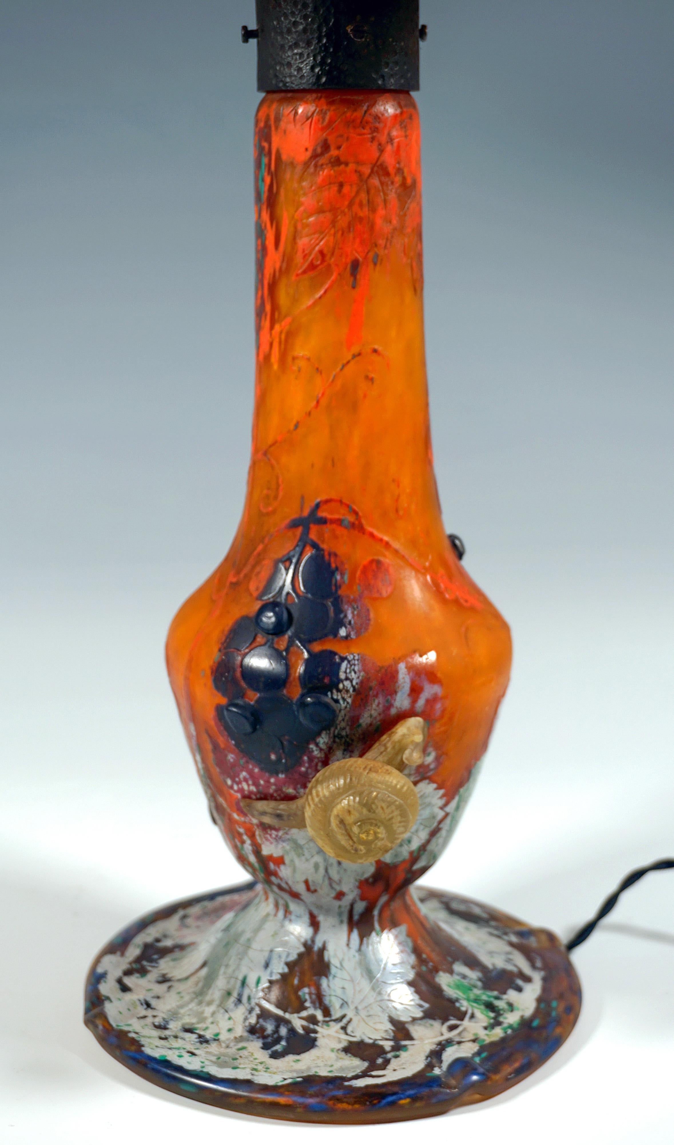 Lampada da tavolo Art Nouveau 'Vignes Et Escargots', Daum Nancy, Francia, Circa 1905 in vendita 1