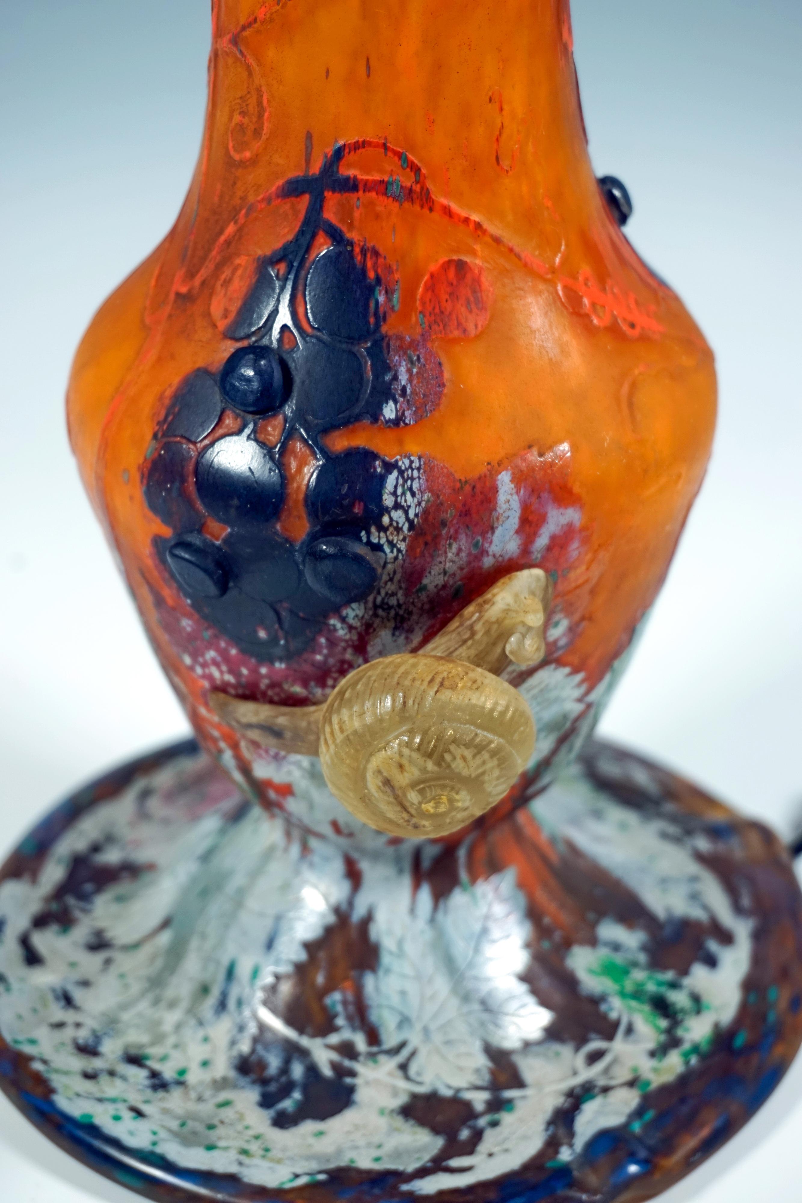Lampada da tavolo Art Nouveau 'Vignes Et Escargots', Daum Nancy, Francia, Circa 1905 in vendita 2