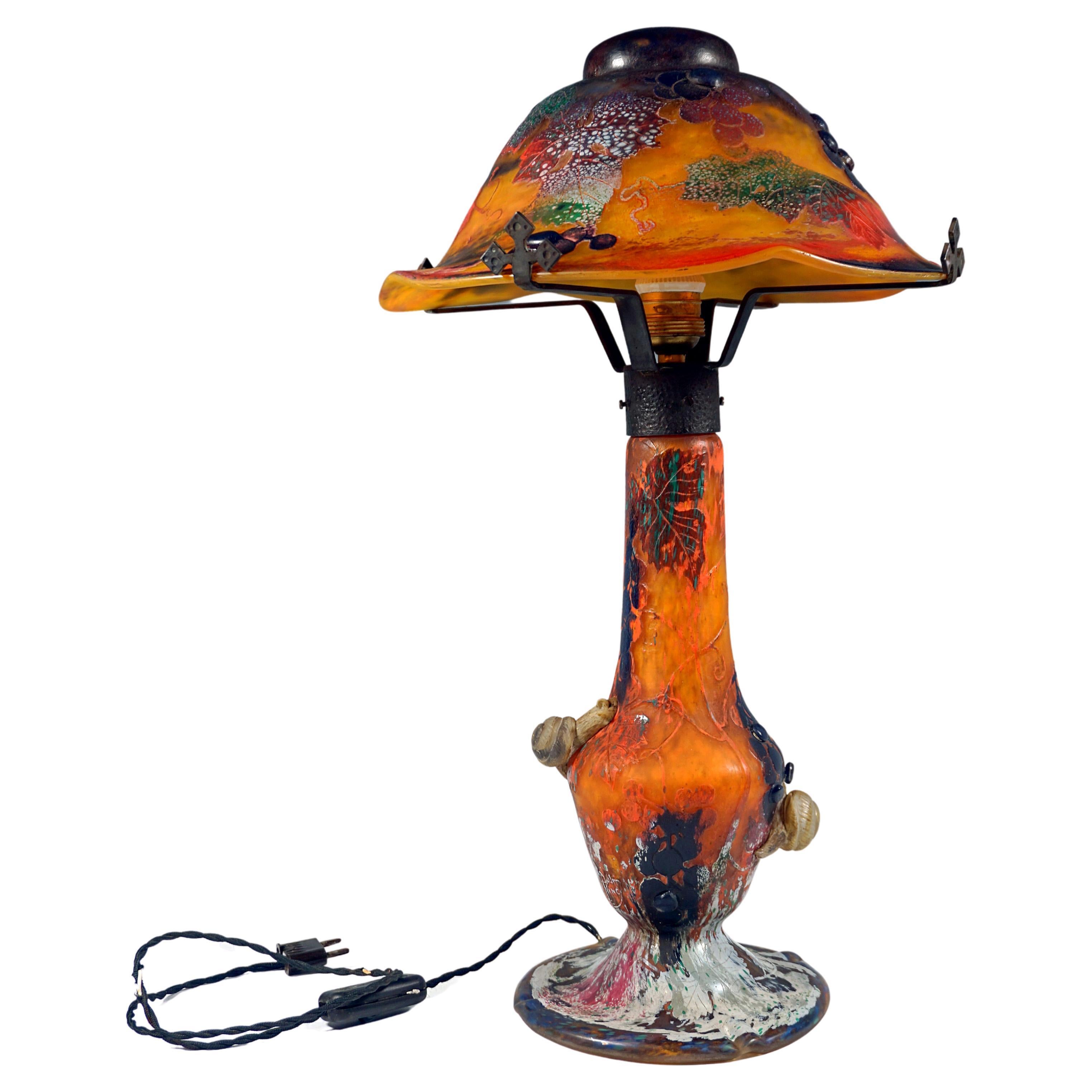 Art Nouveau Table Lamp 'Vignes Et Escargots', Daum Nancy, France, Circa 1905