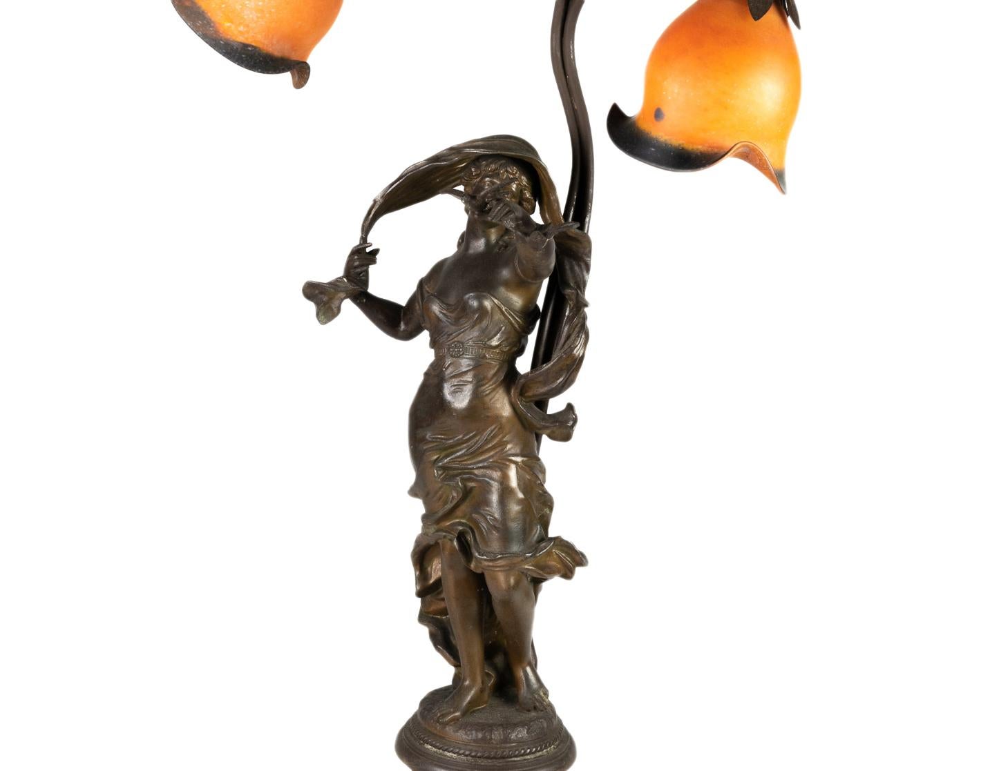 Patinated Art Nouveau Table Lamp With Cameo Tulips, 20th Century For Sale