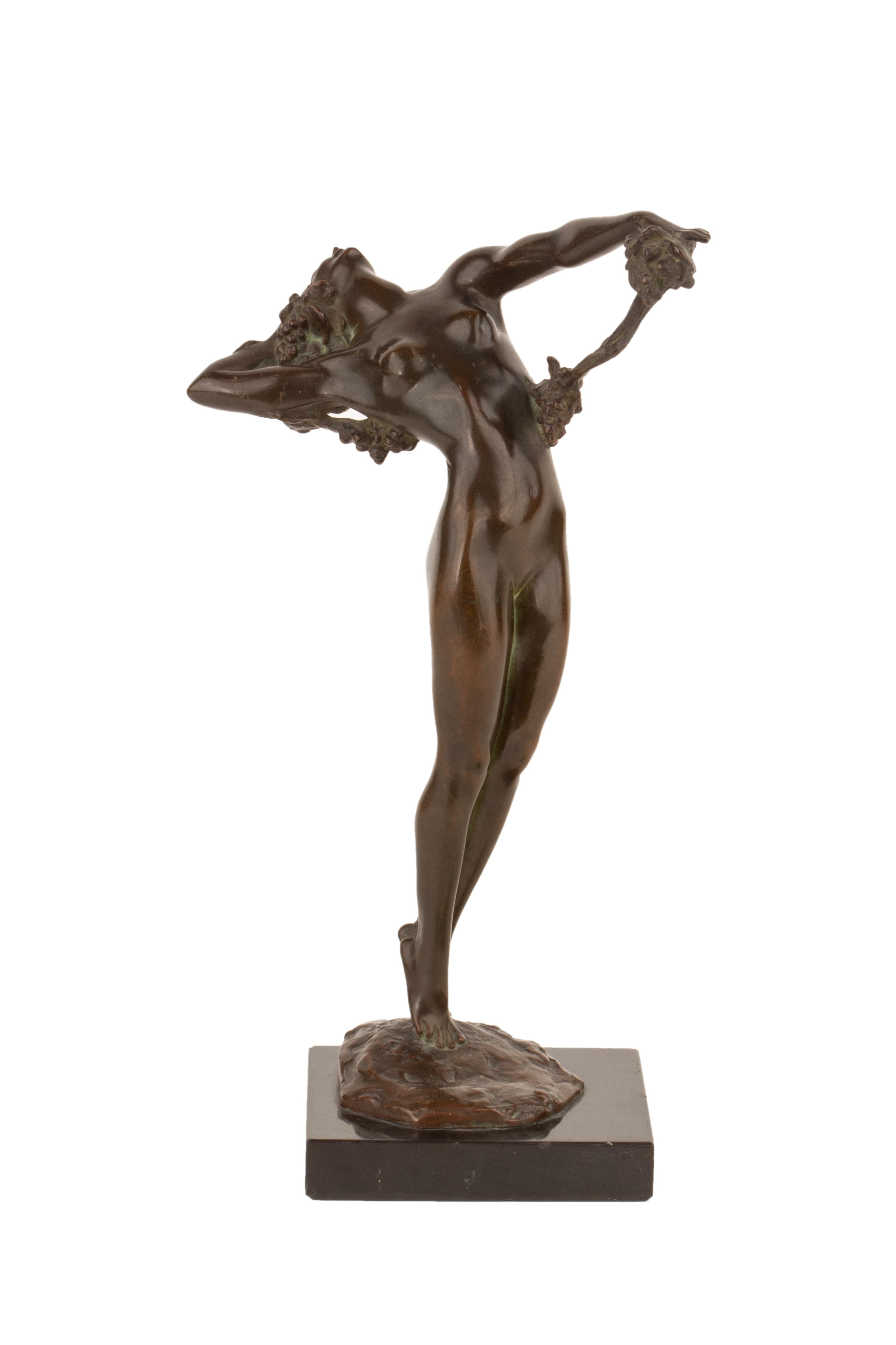 An American Art Nouveau cast patinated bronze sculpture 