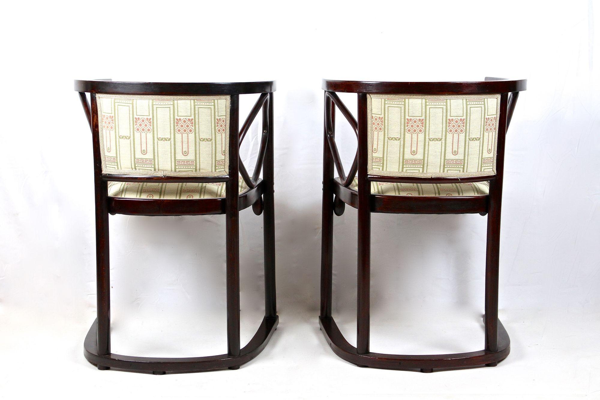 Suite de salon Art Nouveau en bois courbé de Thonet par Josef Hoffmann, Autriche, vers 1905 en vente 2