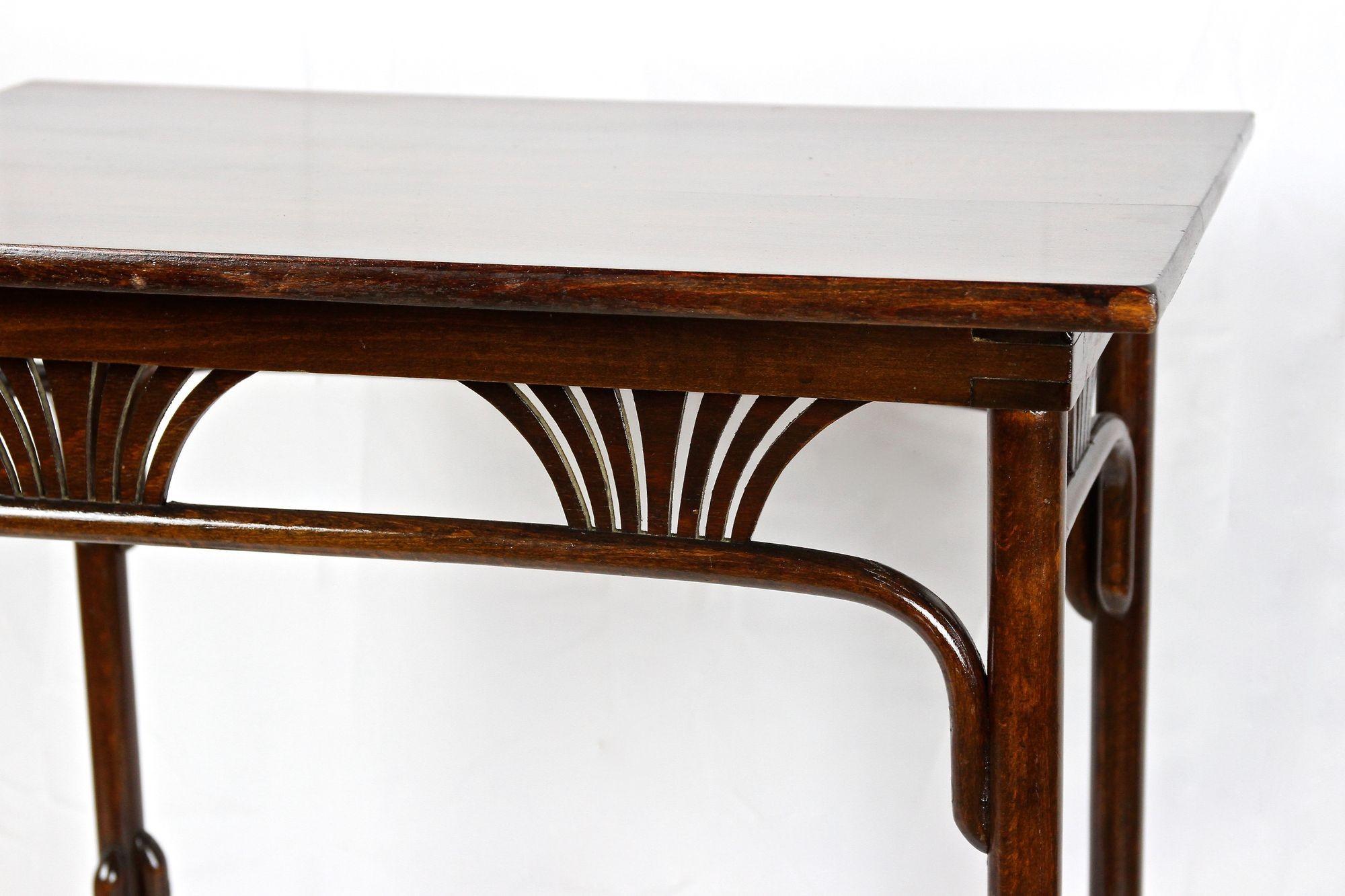 table no bg