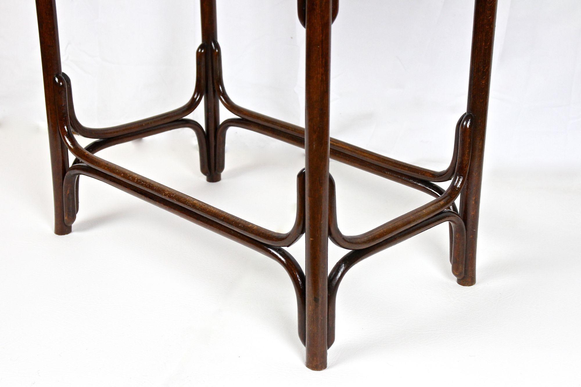 Austrian Art Nouveau Thonet Bentwood Side Table No.9171 with Palmettes, Austria Ca. 1910