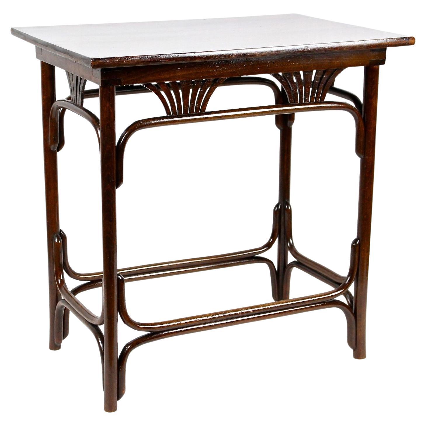 Art Nouveau Thonet Bentwood Side Table No.9171 with Palmettes, Austria Ca. 1910