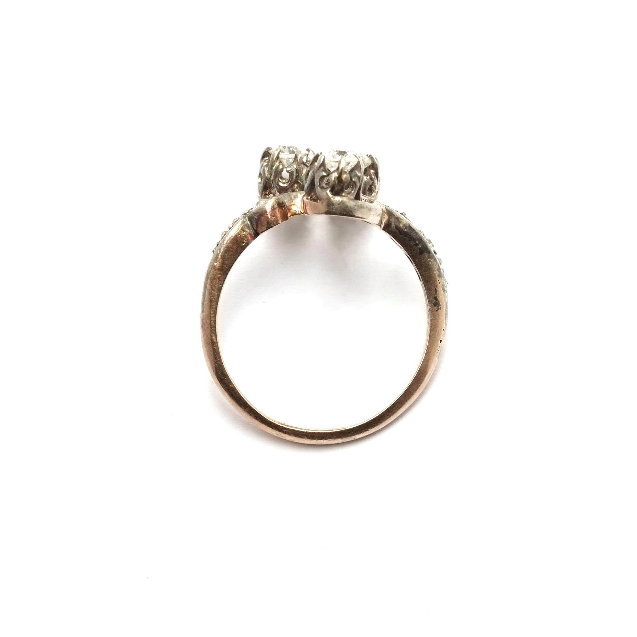 da uomo o donna Anello Art Nouveau con tre diamanti in vendita