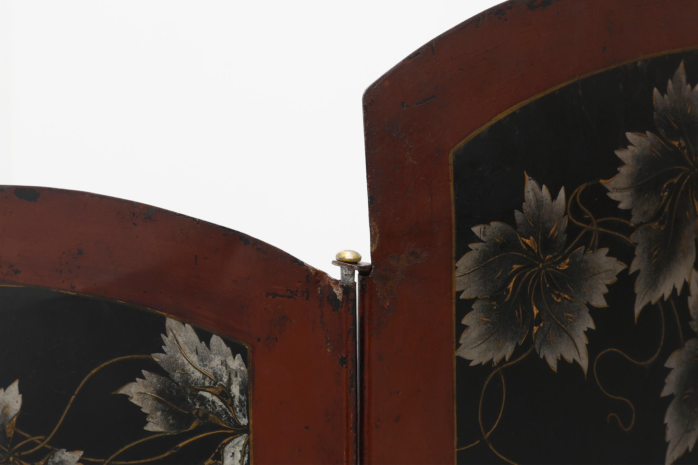 Francese Art Nouveau Three-Panel Metal Firescreen, France ca. 1910 in vendita