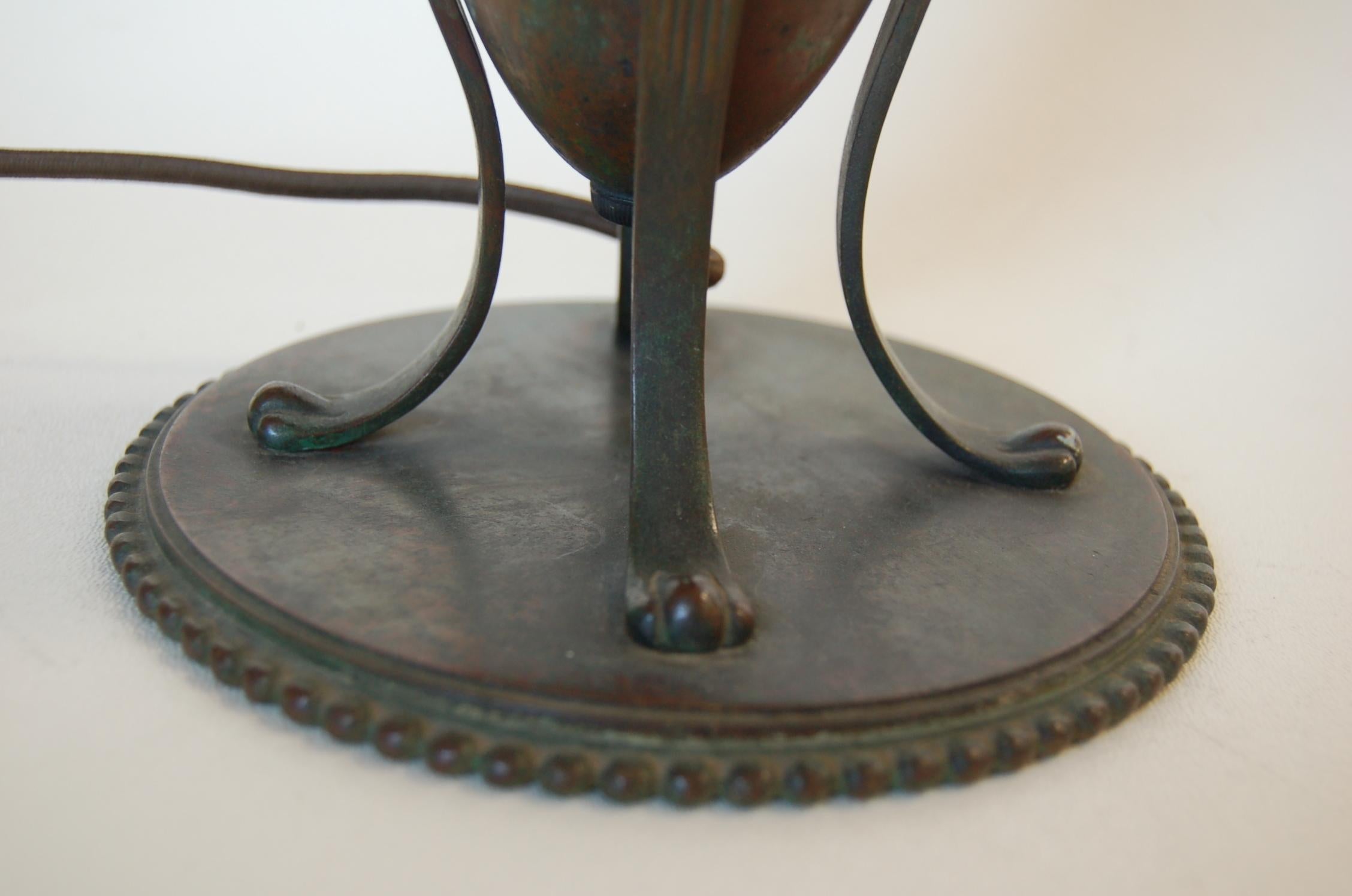American Art Nouveau Tiffany Bronze Table Lamp