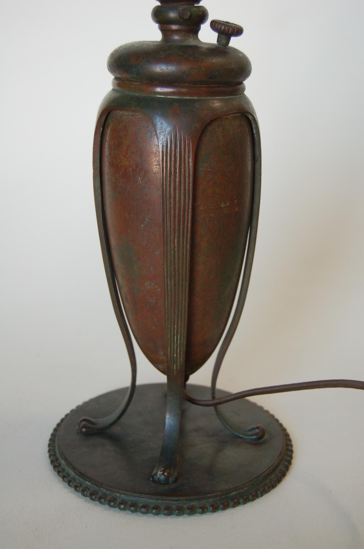 Art Nouveau Tiffany Bronze Table Lamp In Excellent Condition In Van Nuys, CA