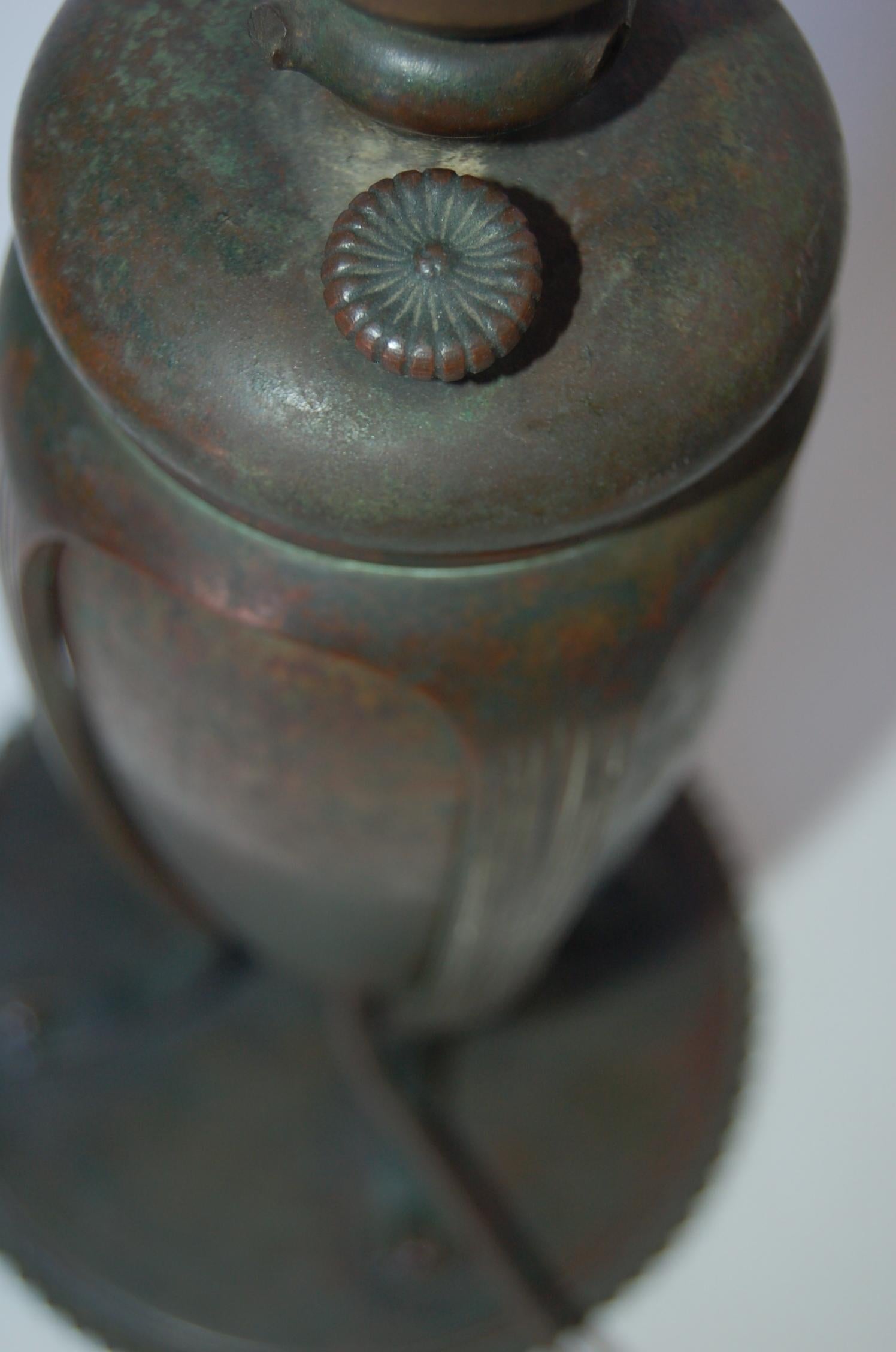 Art Nouveau Tiffany Bronze Table Lamp 1