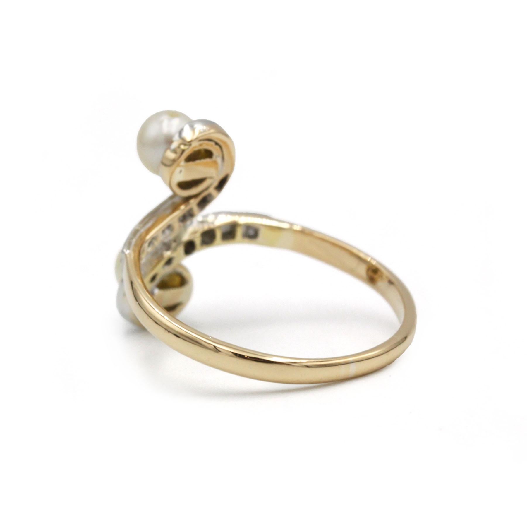 Art Nouveau Toi et Moi Pearl and Rose-Cut Diamond Ring in 18K Gold & Platinum im Zustand „Gut“ im Angebot in MONTMORENCY, FR