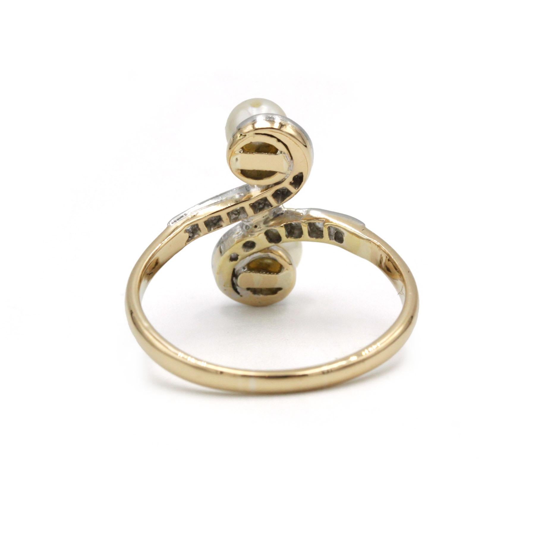 Art Nouveau Toi et Moi Pearl and Rose-Cut Diamond Ring in 18K Gold & Platinum Damen im Angebot