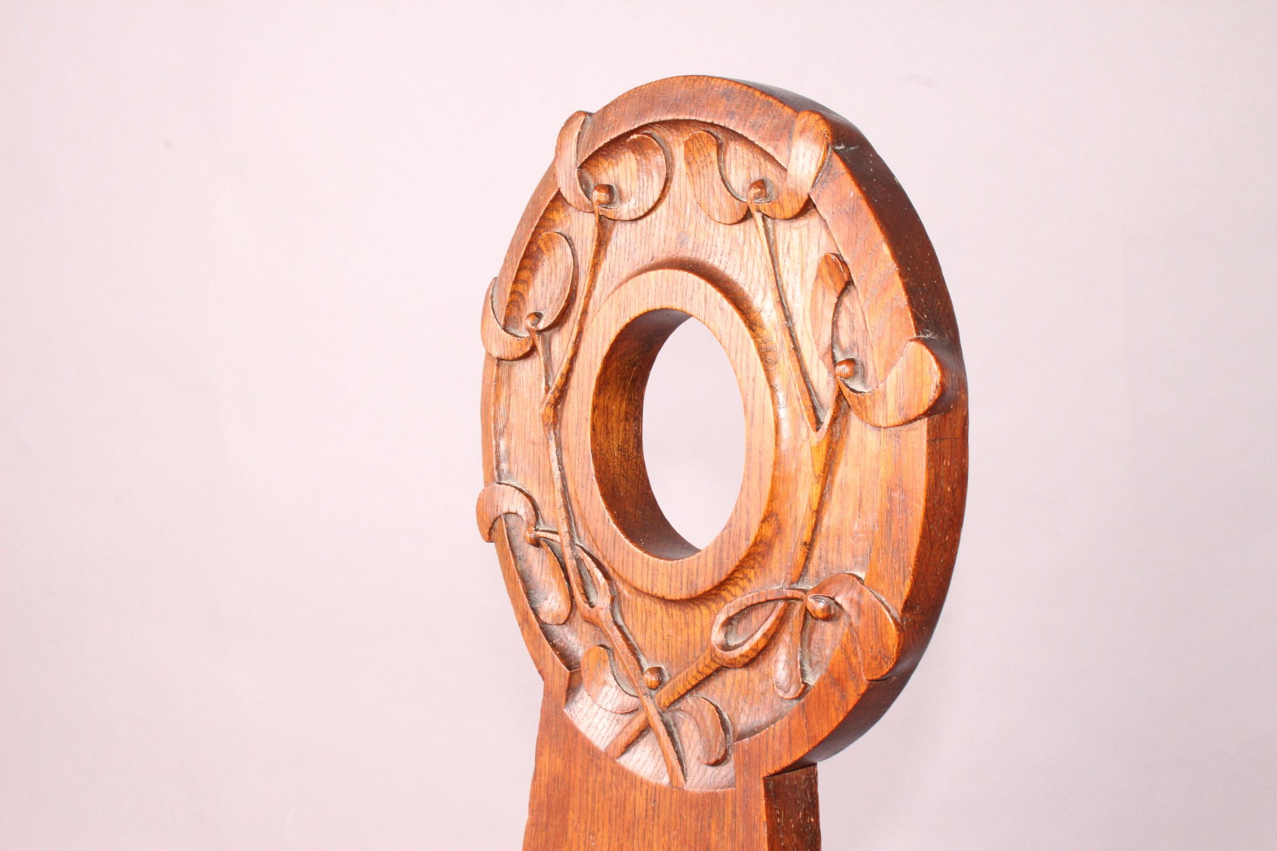 Sedia totem in stile Art Nouveau in vendita 1