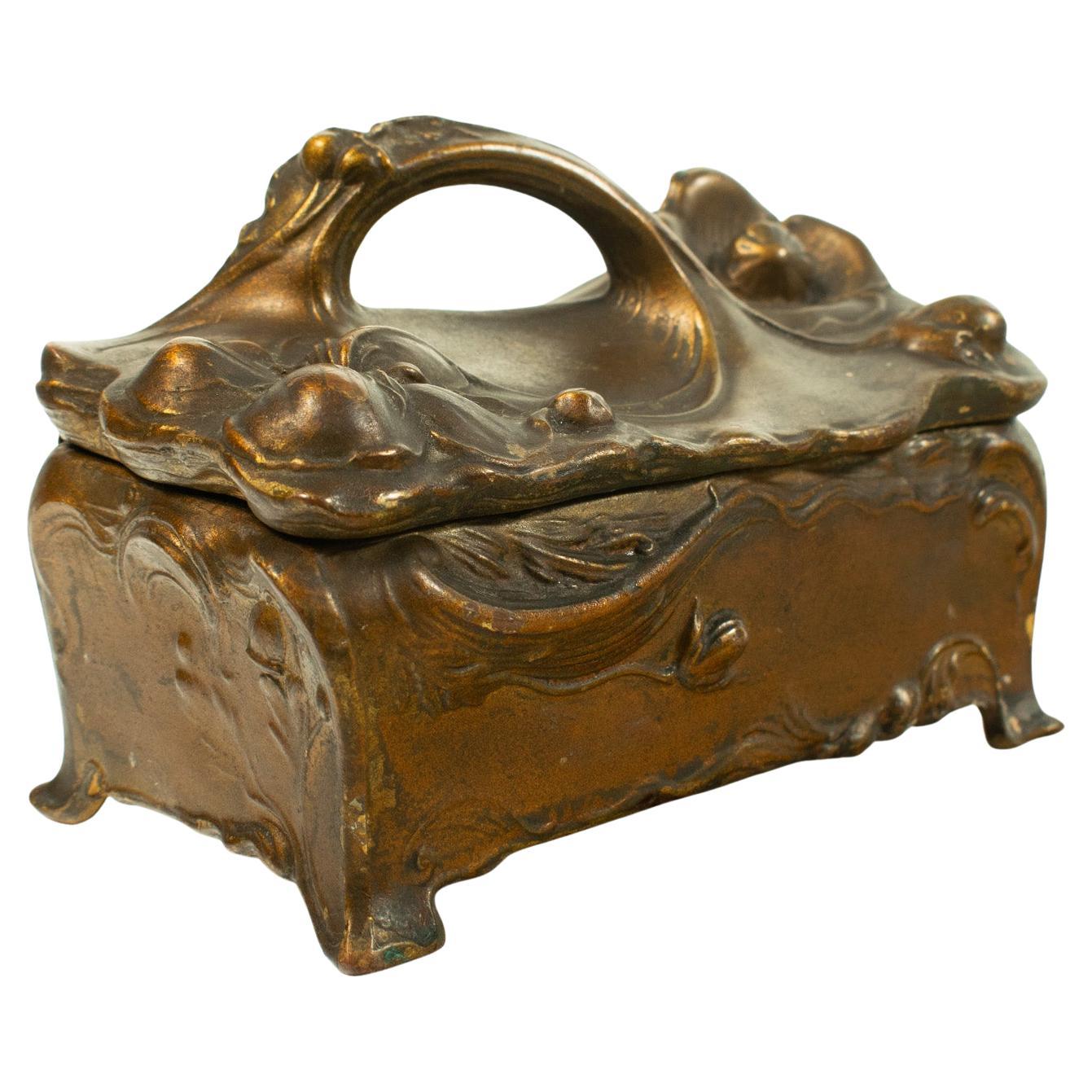 Art Nouveau Trinket Box - marked "JB Signifies the Best" For Sale