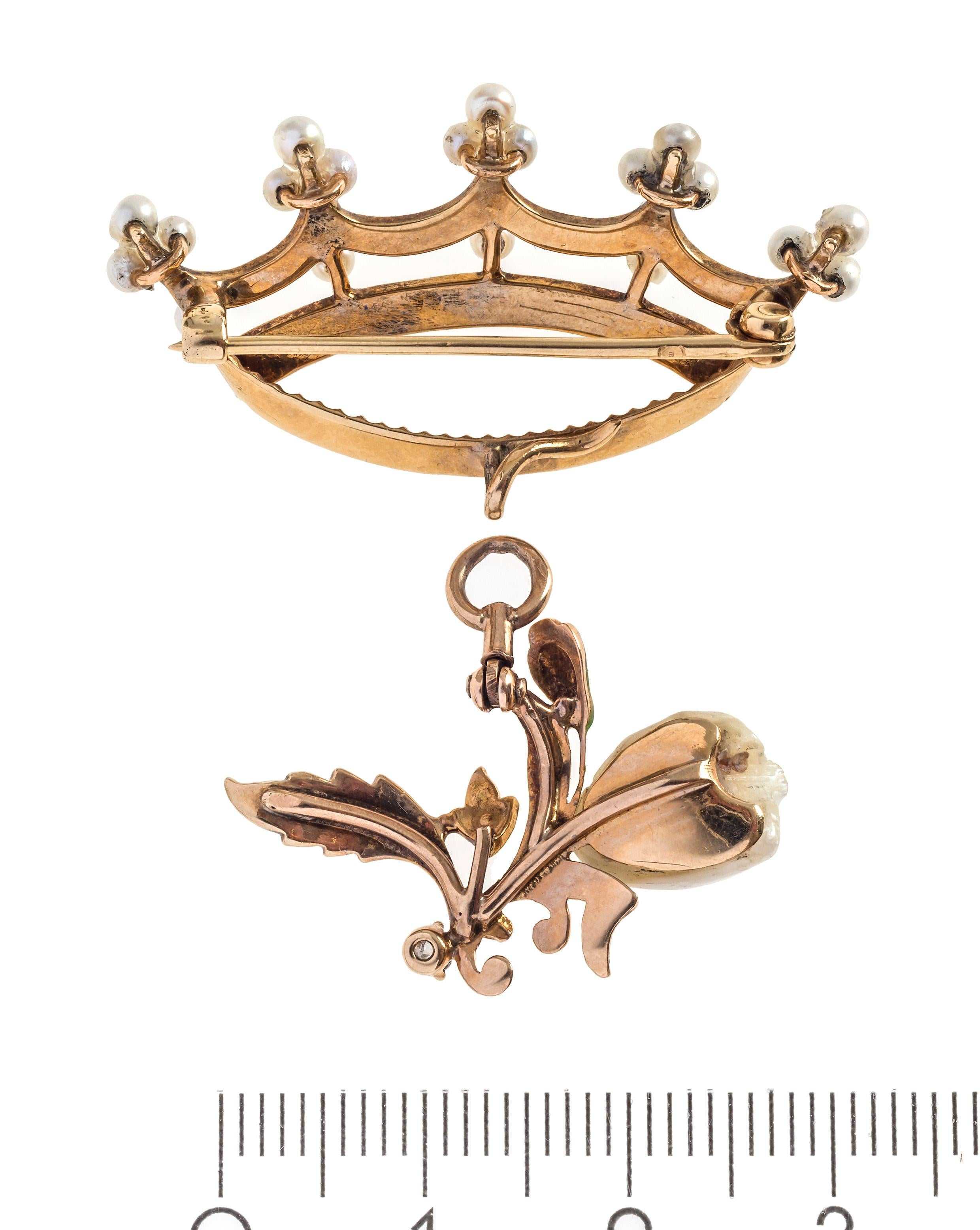 Art nouveau Pendentif broche en or Art Nouveau avec couronne de tulipe, perles orientales, diamants et émail en vente