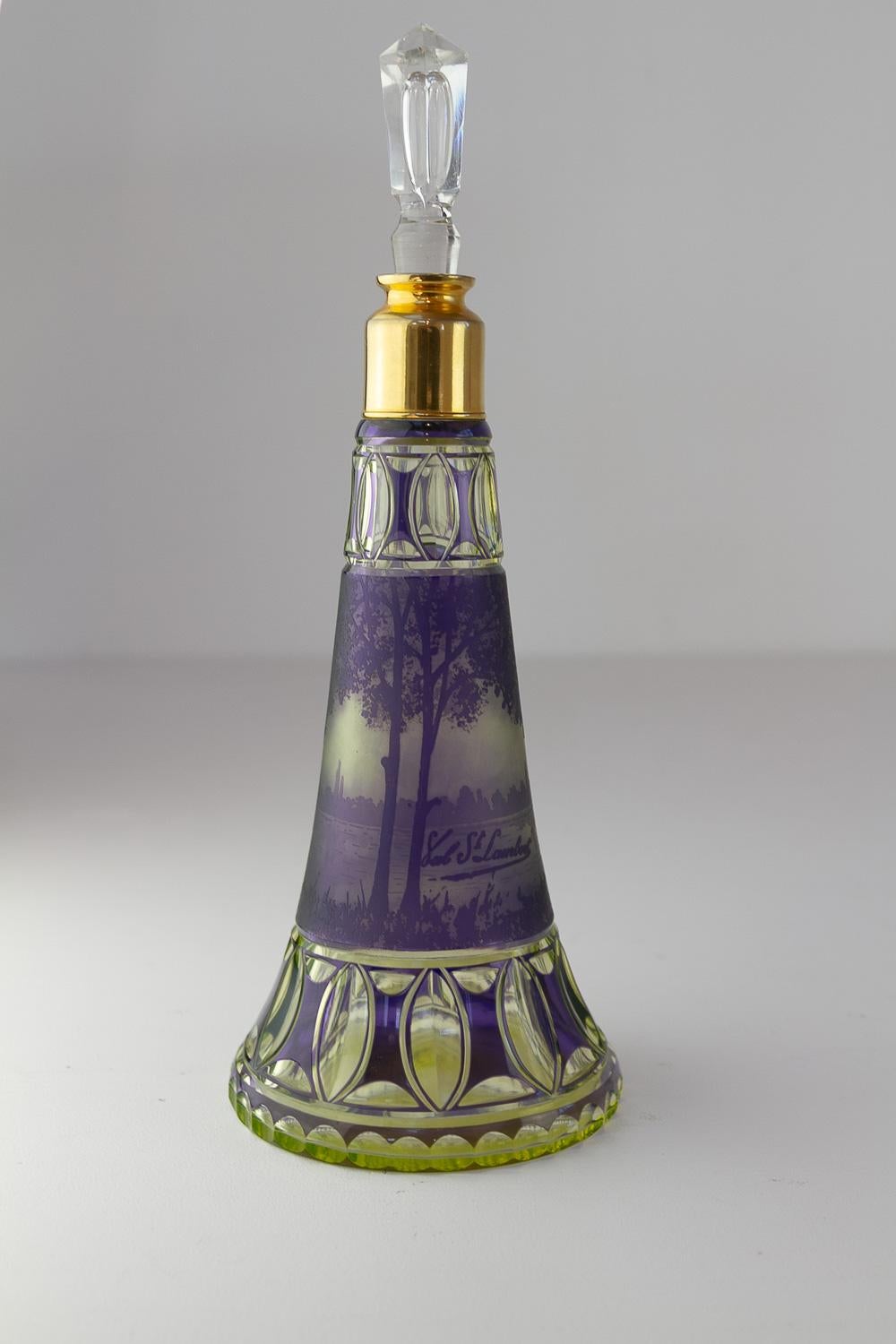 Art Nouveau Uran Glass Vessel by Val Saint Lambert, 1910s. 6