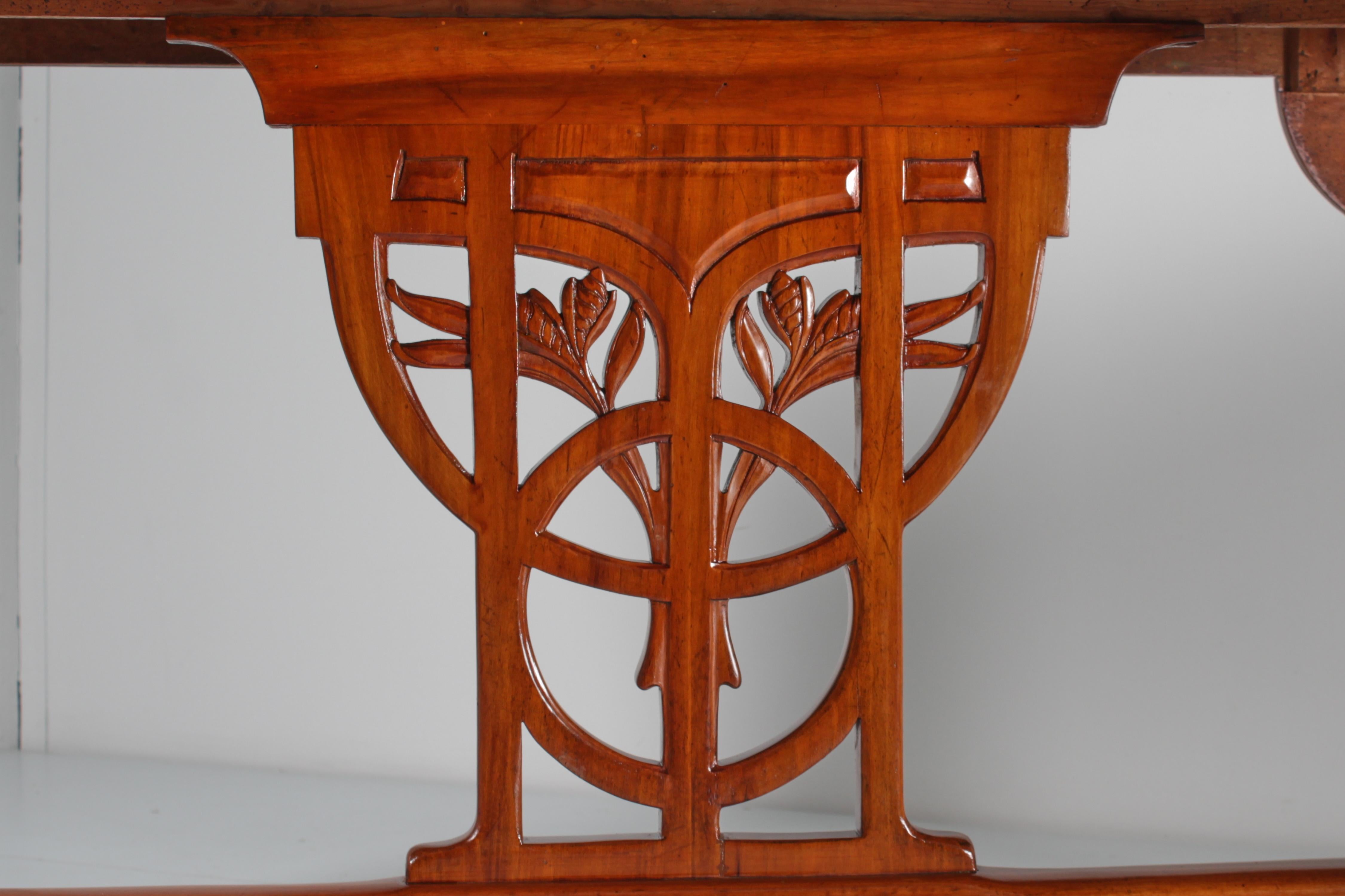 Art Nouveau V. Ducrot Restored Inlaid and Carved Wood Table 1900 Italy For Sale 7