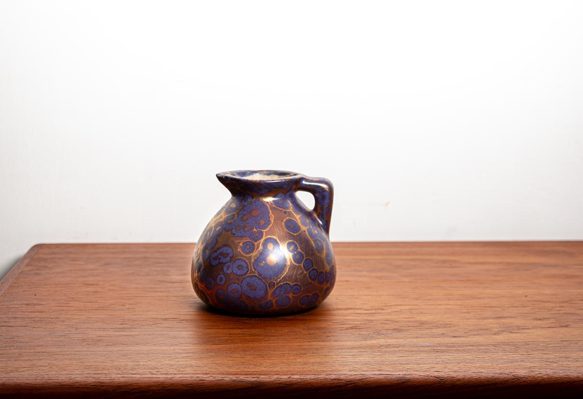Art Nouveau vase and jug in iridescent purple glazed ceramic, Léon Pointu 1910. For Sale 2