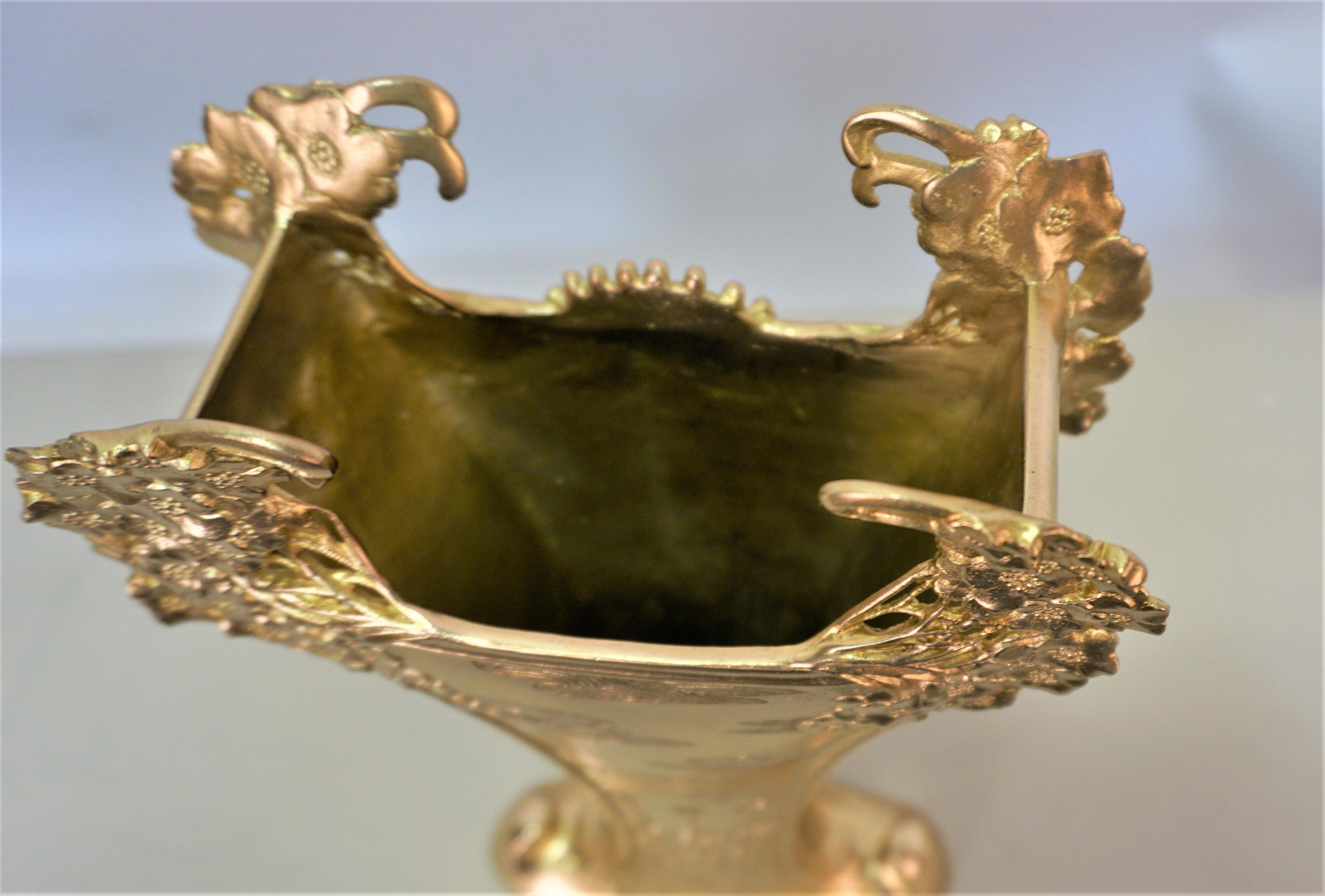 Vase Art Nouveau de la fonderie A. Fery par Louchet 3