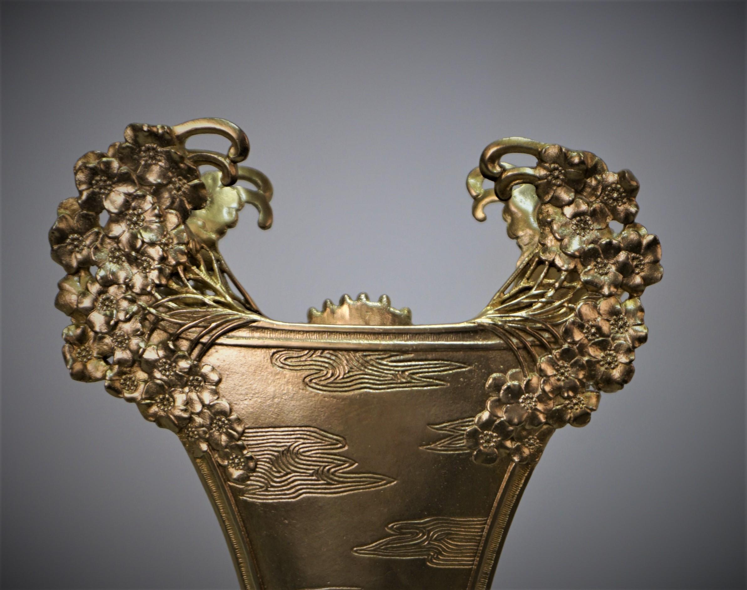 Vase Art Nouveau de la fonderie A. Fery par Louchet 2
