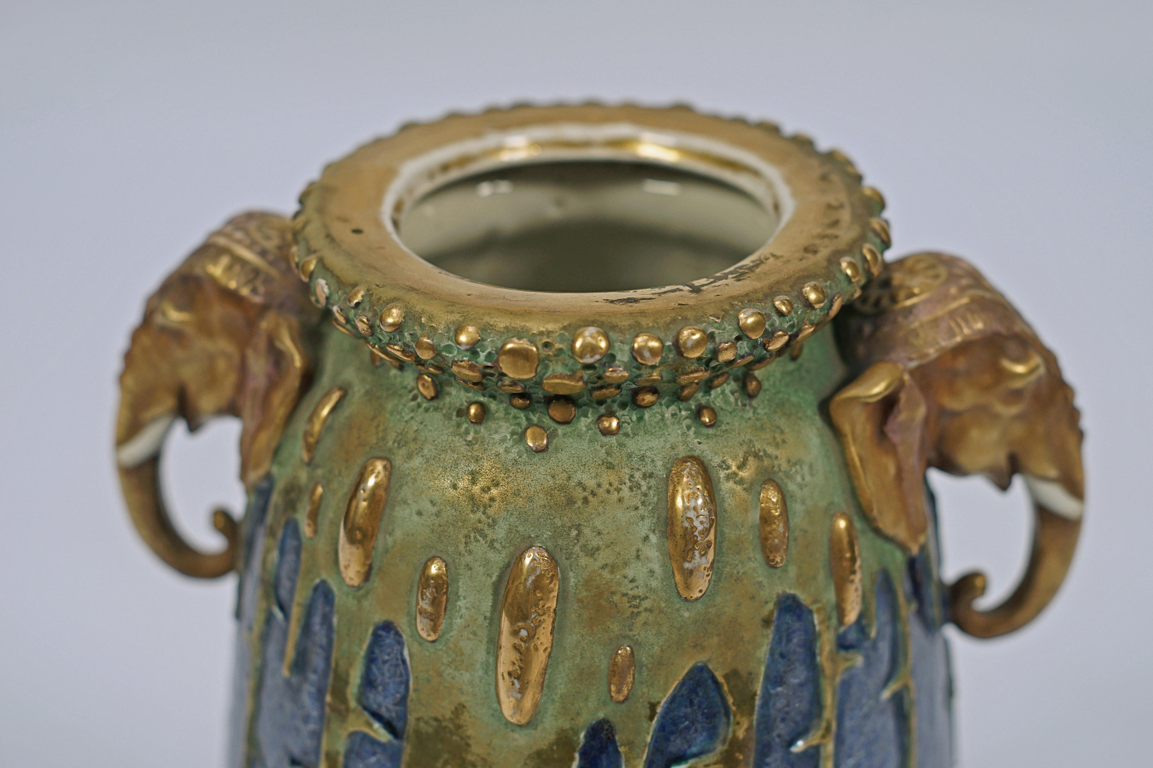 Austriaco Vaso Art Nouveau di Amphora in vendita