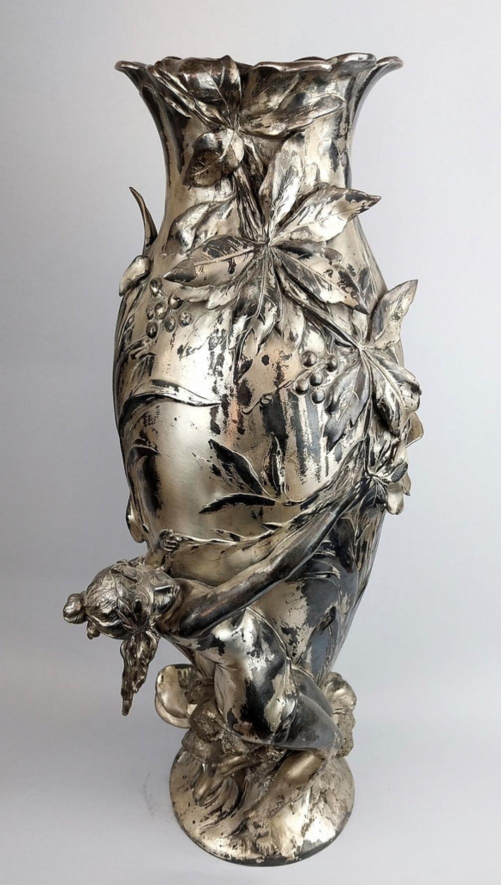 Art Nouveau vase by Auguste Moreau For Sale 1