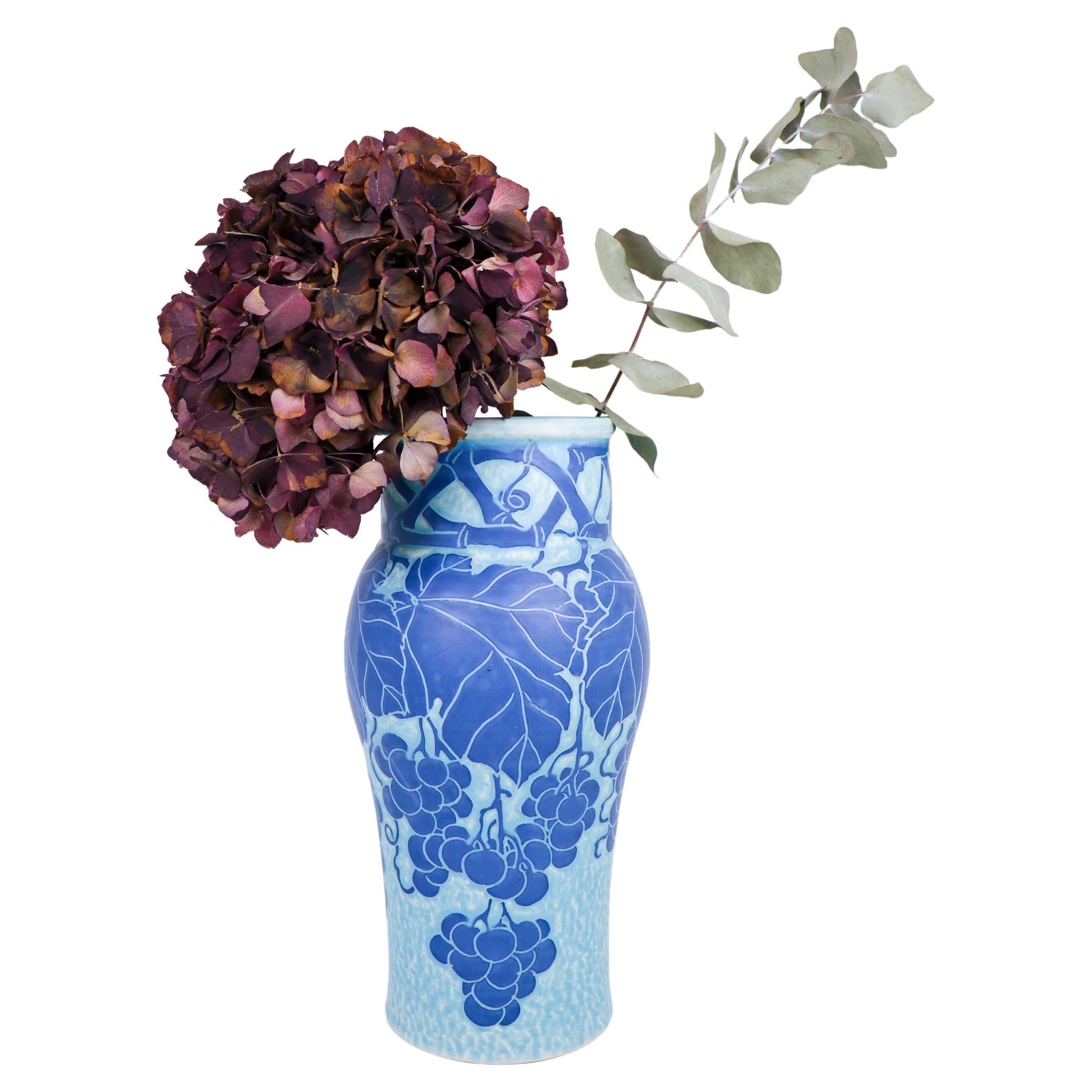 Jugendstilvase aus Keramik, Türkis mit Blumenmuster und Blau, Josef Ekberg Sgrafitto 1915